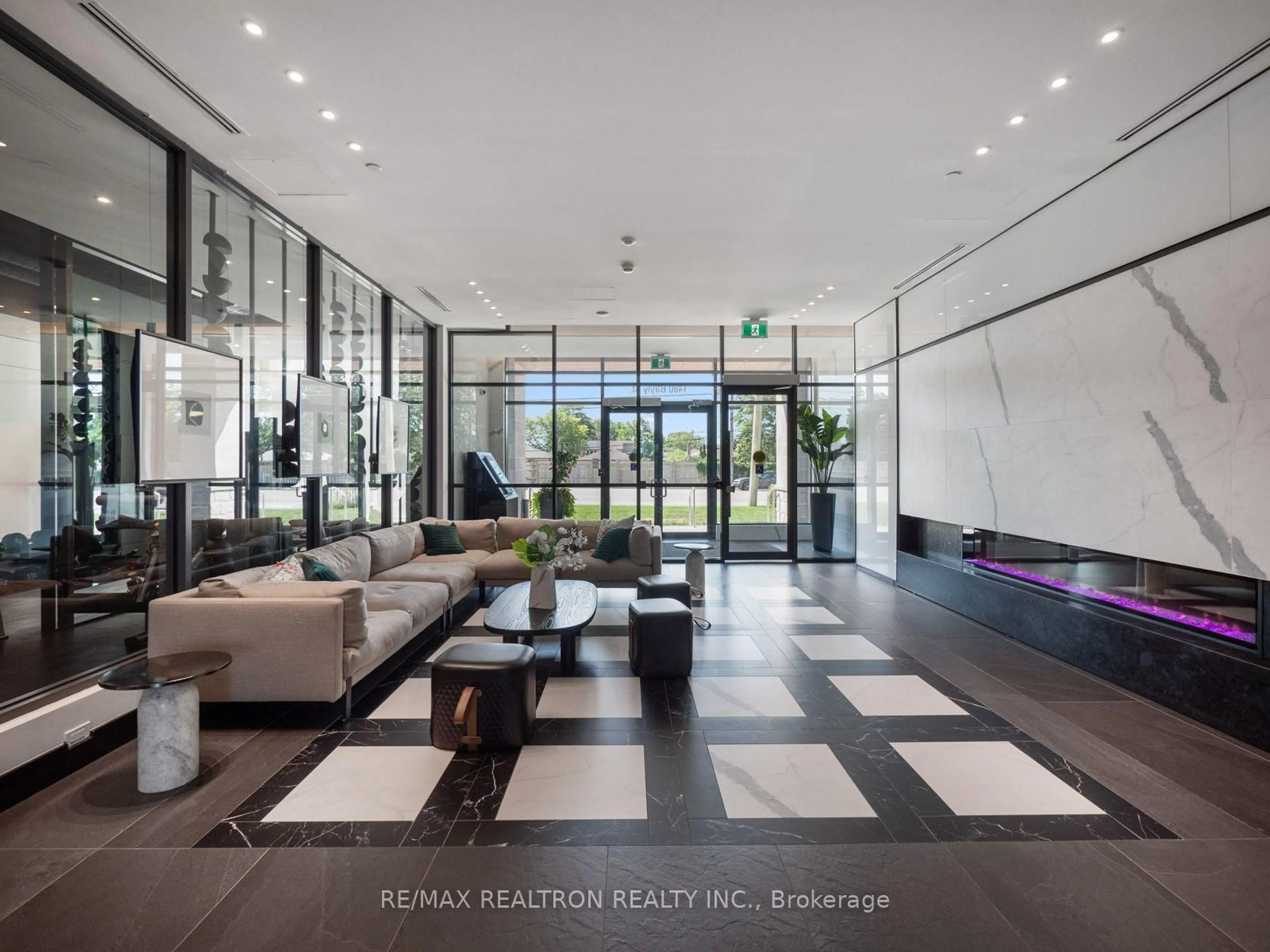 Lobby for 1480 Bayly St #612, Pickering Ontario L1W 0C2