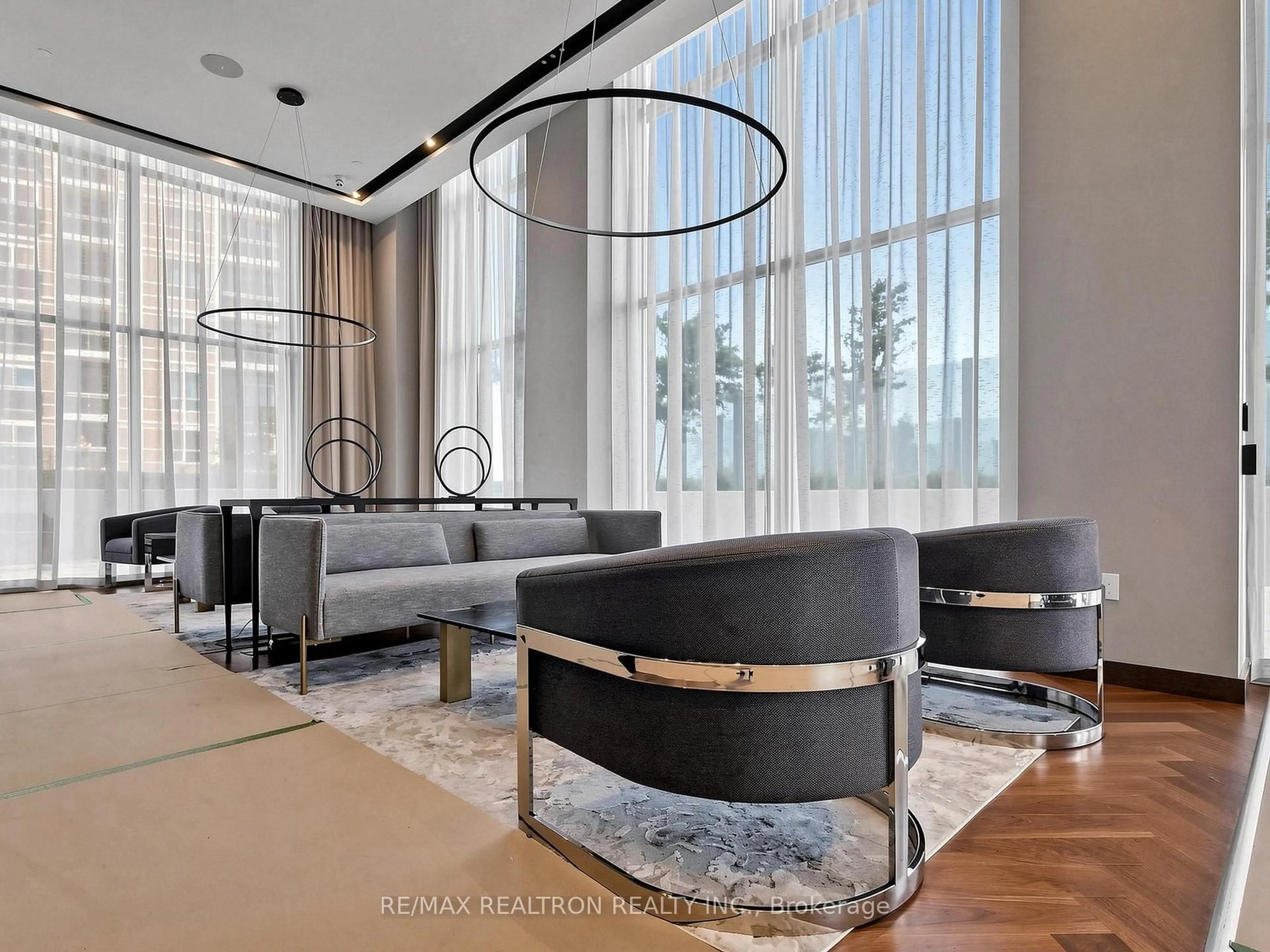 Lobby for 225 Village Green Sq #2507, Toronto Ontario M1S 0L3