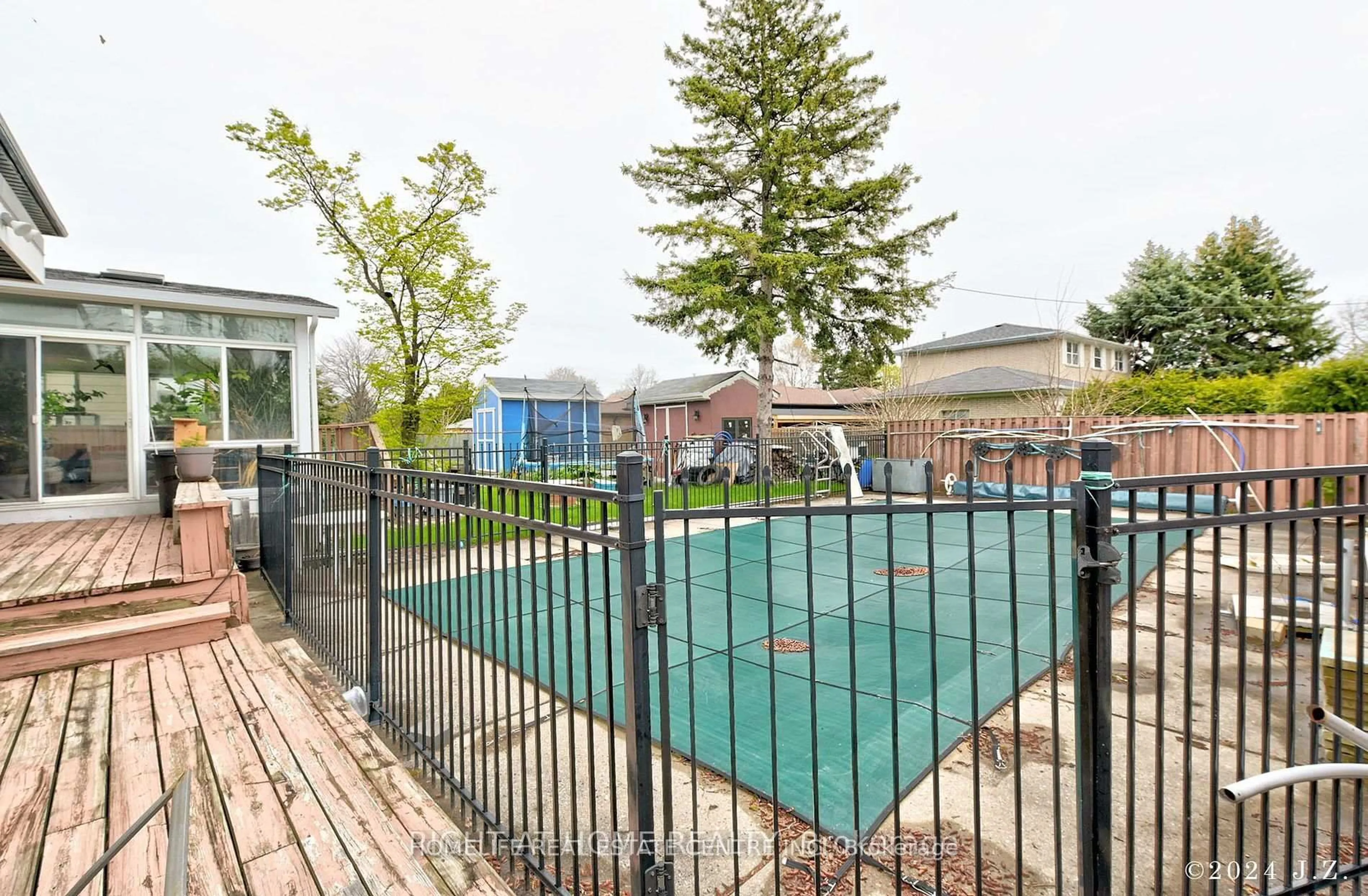 Pool for 104 Pegasus Tr, Toronto Ontario M1G 3P1