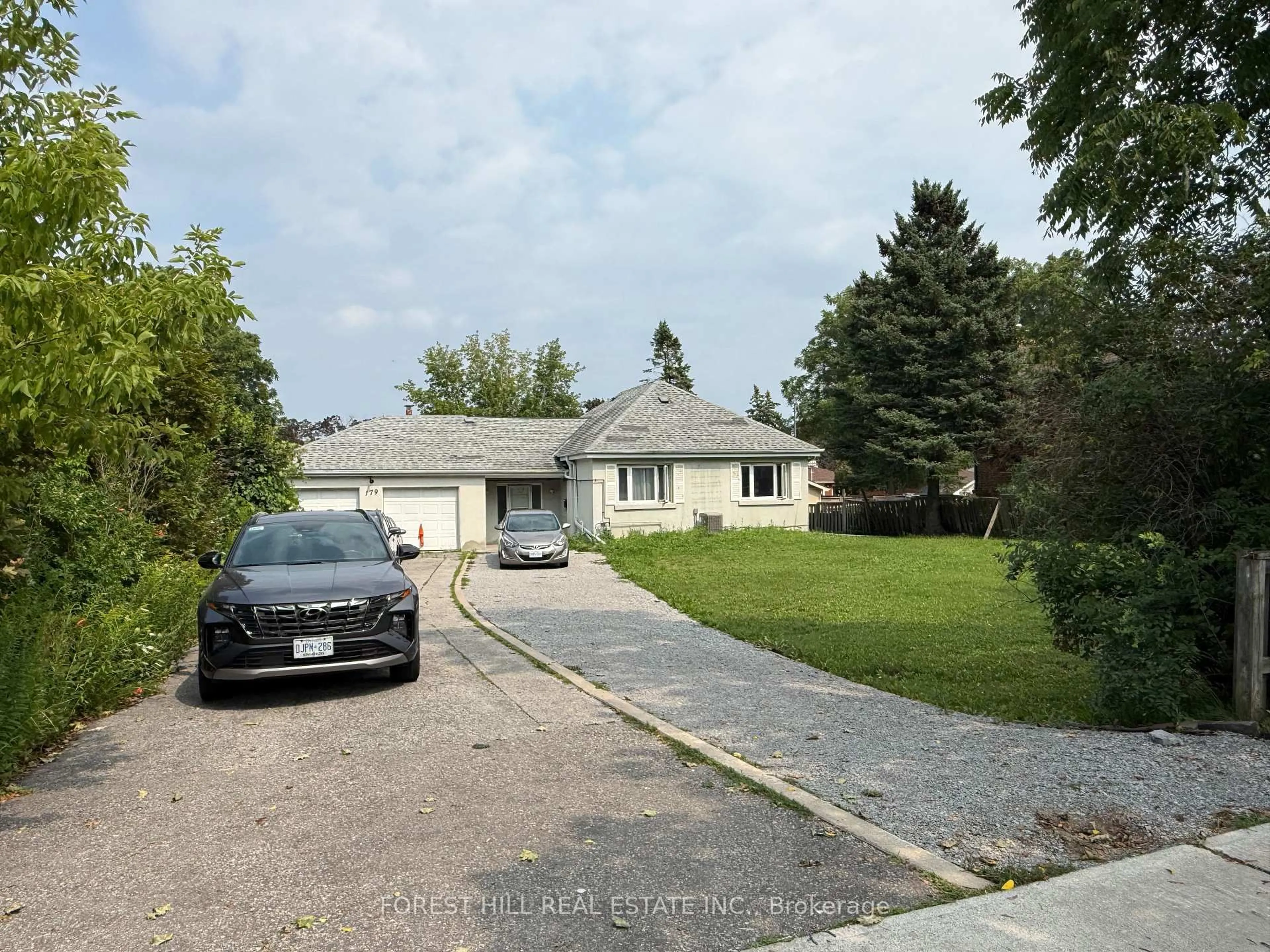 A pic from outside/outdoor area/front of a property/back of a property/a pic from drone, street for 179 Bellamy Rd, Toronto Ontario M1J 2L3