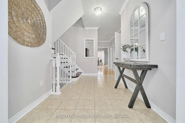 5 Partner Dr, Clarington 3