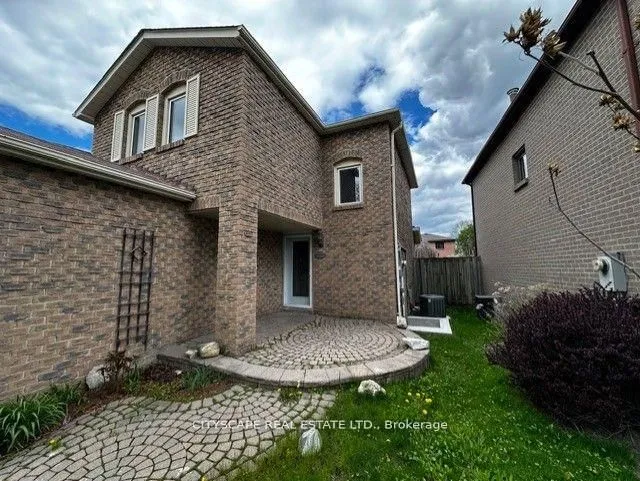 82 Chatfield Dr, Ajax 2