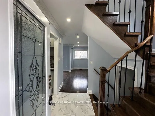 82 Chatfield Dr, Ajax 5