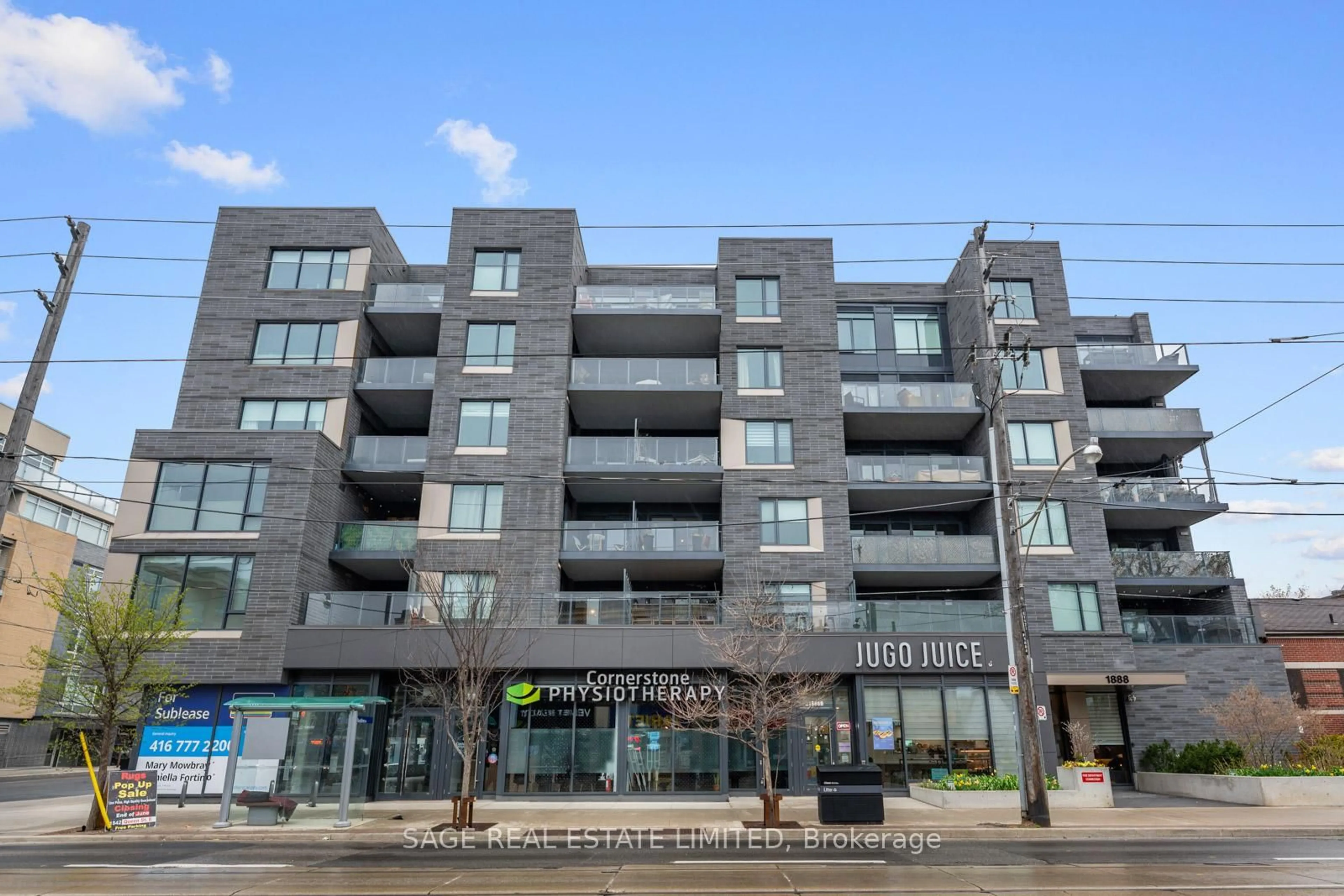 Unknown for 1888 Queen St #206, Toronto Ontario M4L 1H3