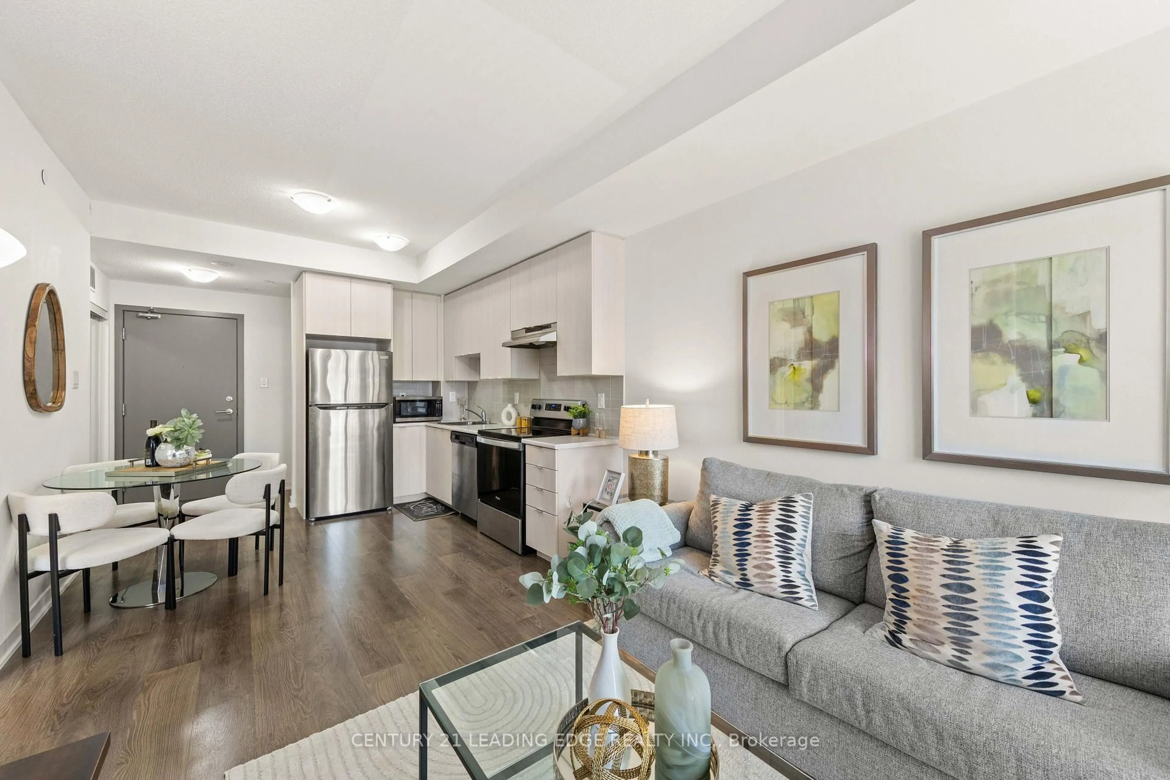 Open concept kitchen, unknown for 20 Orchid Place Dr #207, Toronto Ontario M1B 0E1