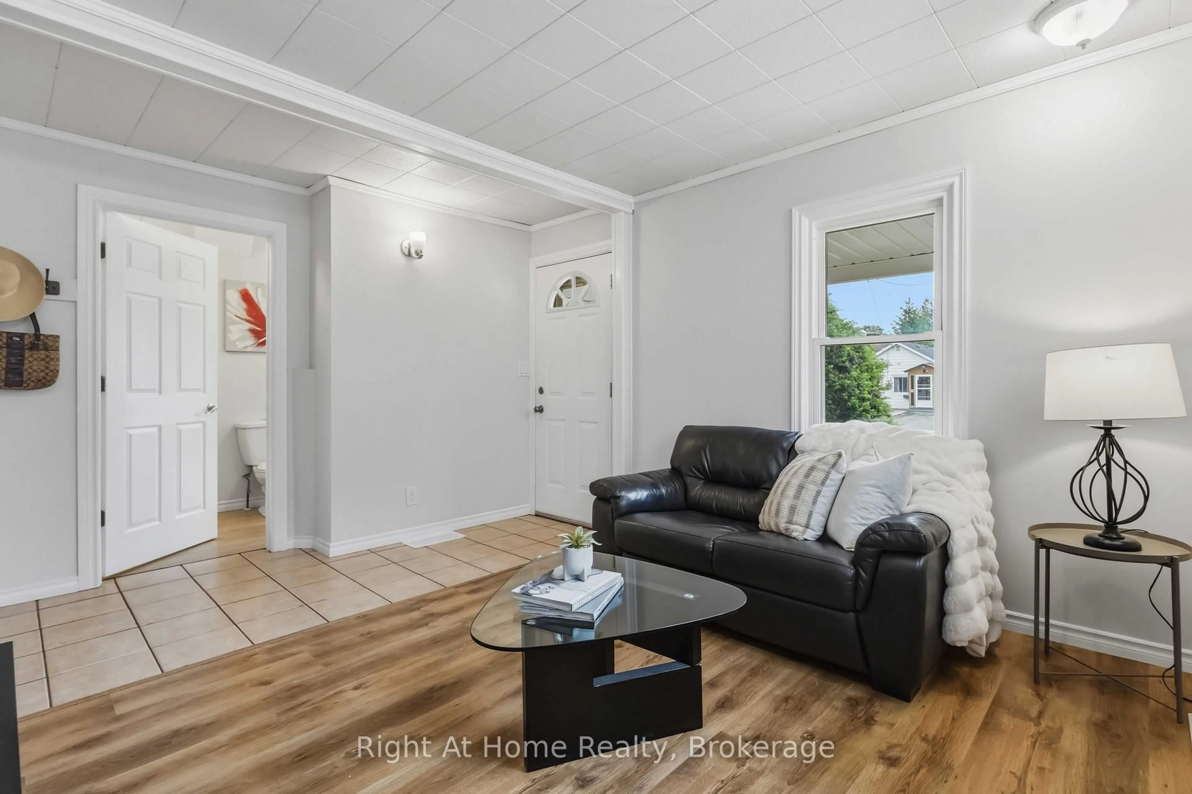 Living room with furniture, unknown for 127 Montrave Ave, Oshawa Ontario L1J 4R6