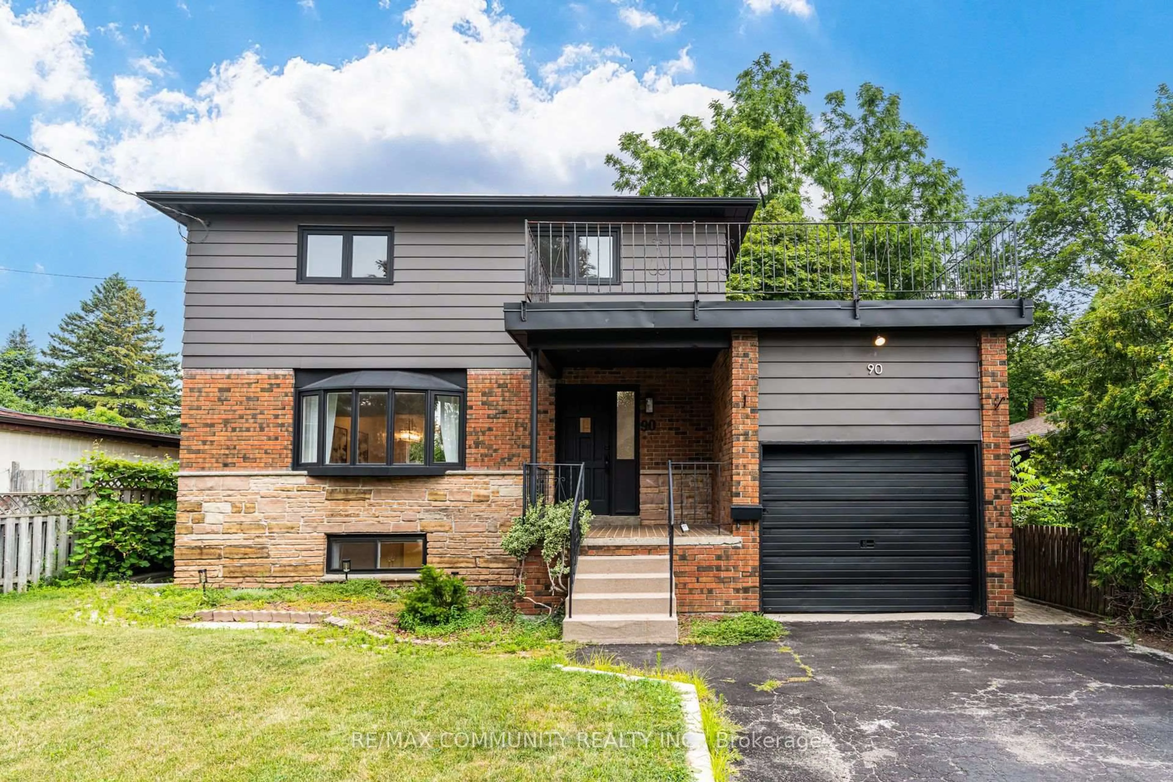 Home with brick exterior material, street for 90 Euclid Ave, Toronto Ontario M1C 1J9