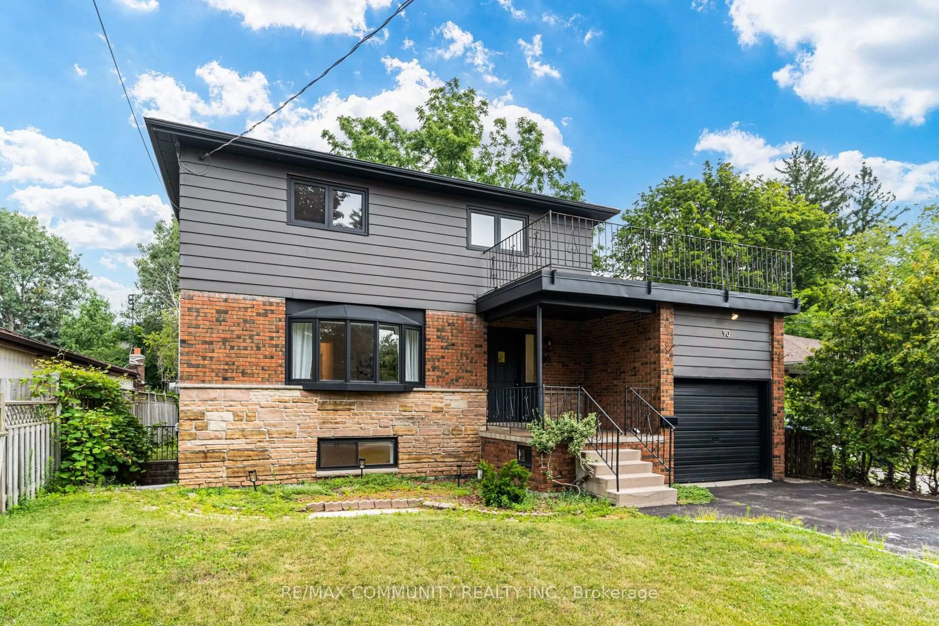Home with brick exterior material, street for 90 Euclid Ave, Toronto Ontario M1C 1J9