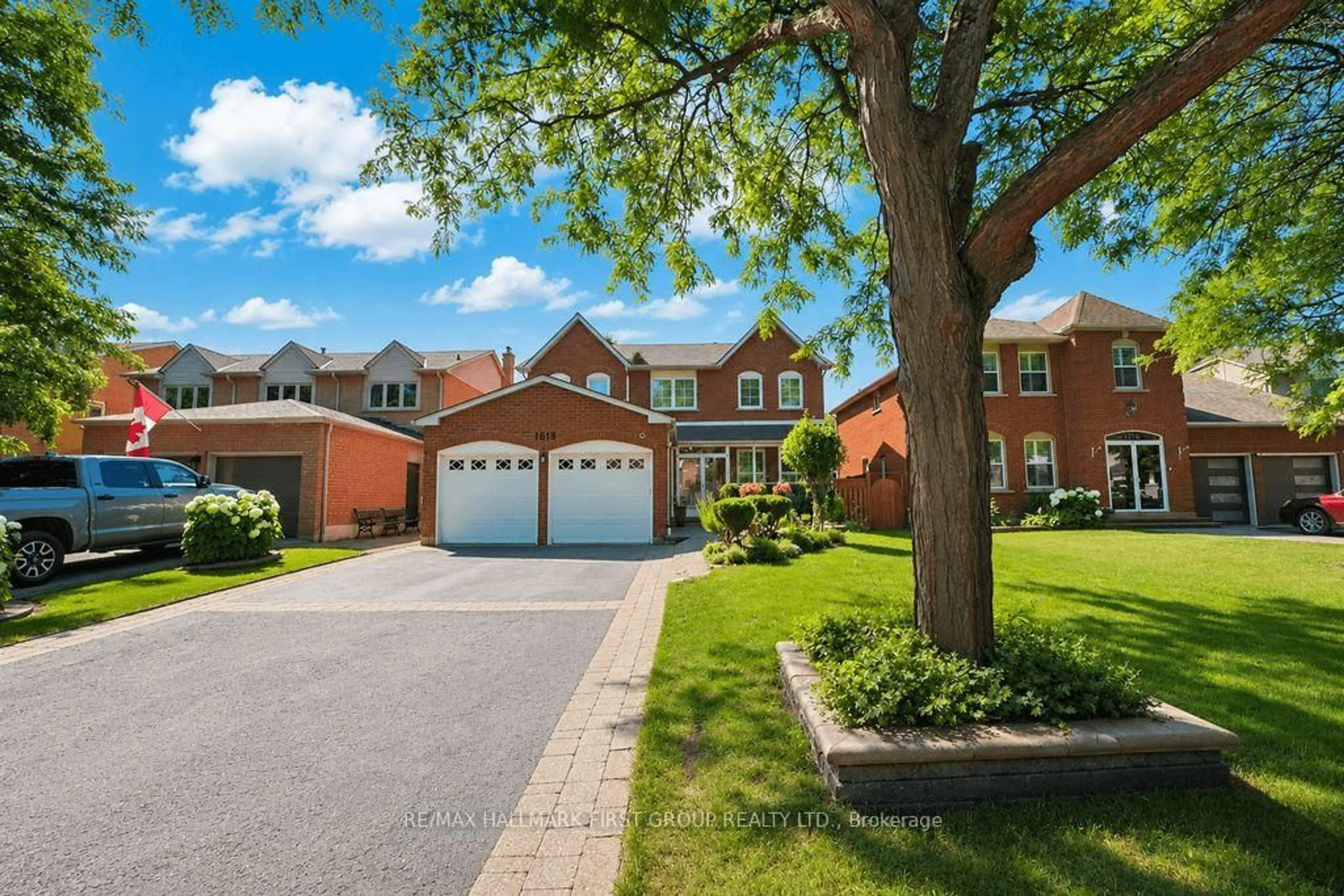 Home with brick exterior material, street for 1818 Dencourt Dr, Pickering Ontario L1V 4Y2