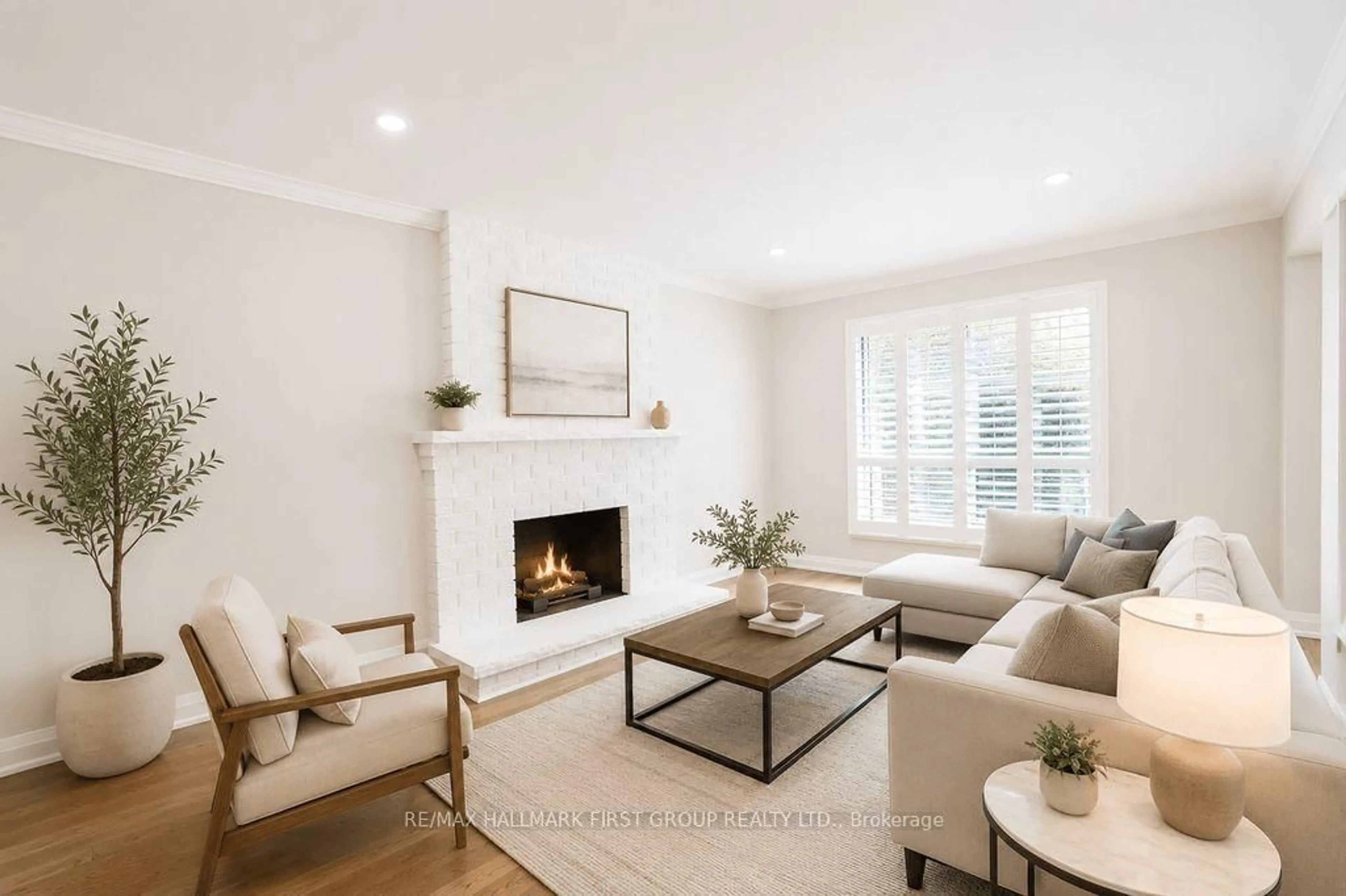 Living room with furniture, unknown for 1818 Dencourt Dr, Pickering Ontario L1V 4Y2