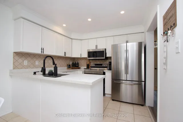 10 Eldad Dr, Clarington 5