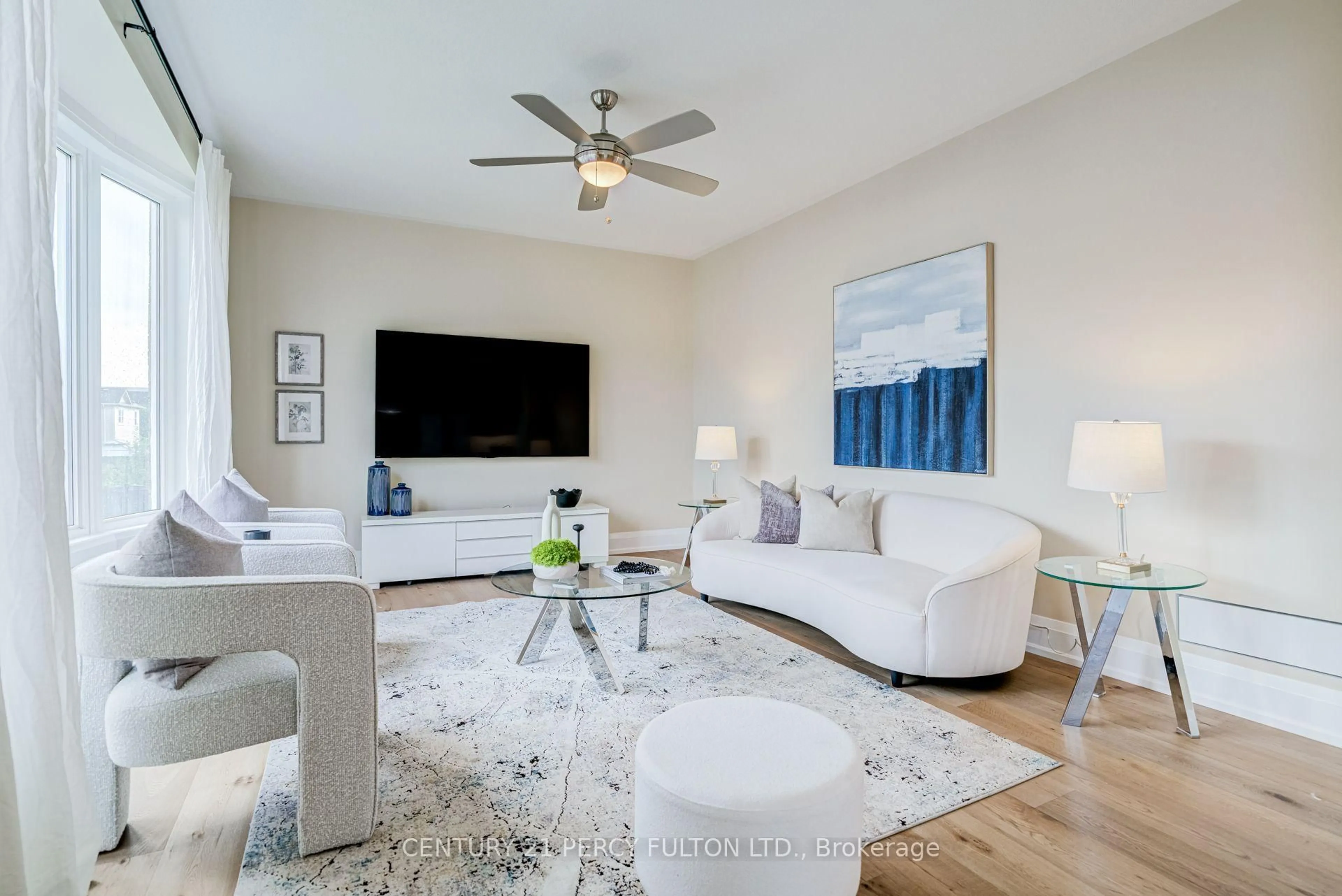Living room with furniture, unknown for 1825 Parkhurst Cres, Pickering Ontario L1X 0B1