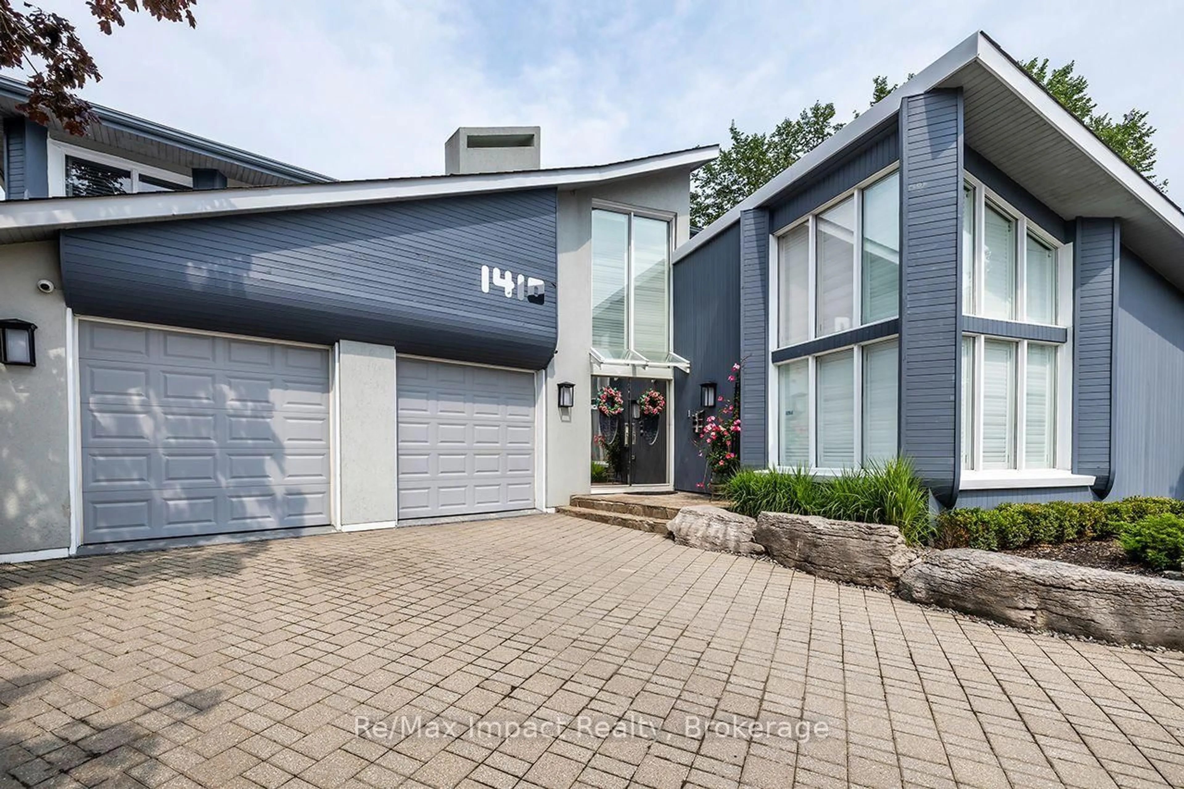 Unknown for 1410 Manitou Dr, Oshawa Ontario L1G 7P7
