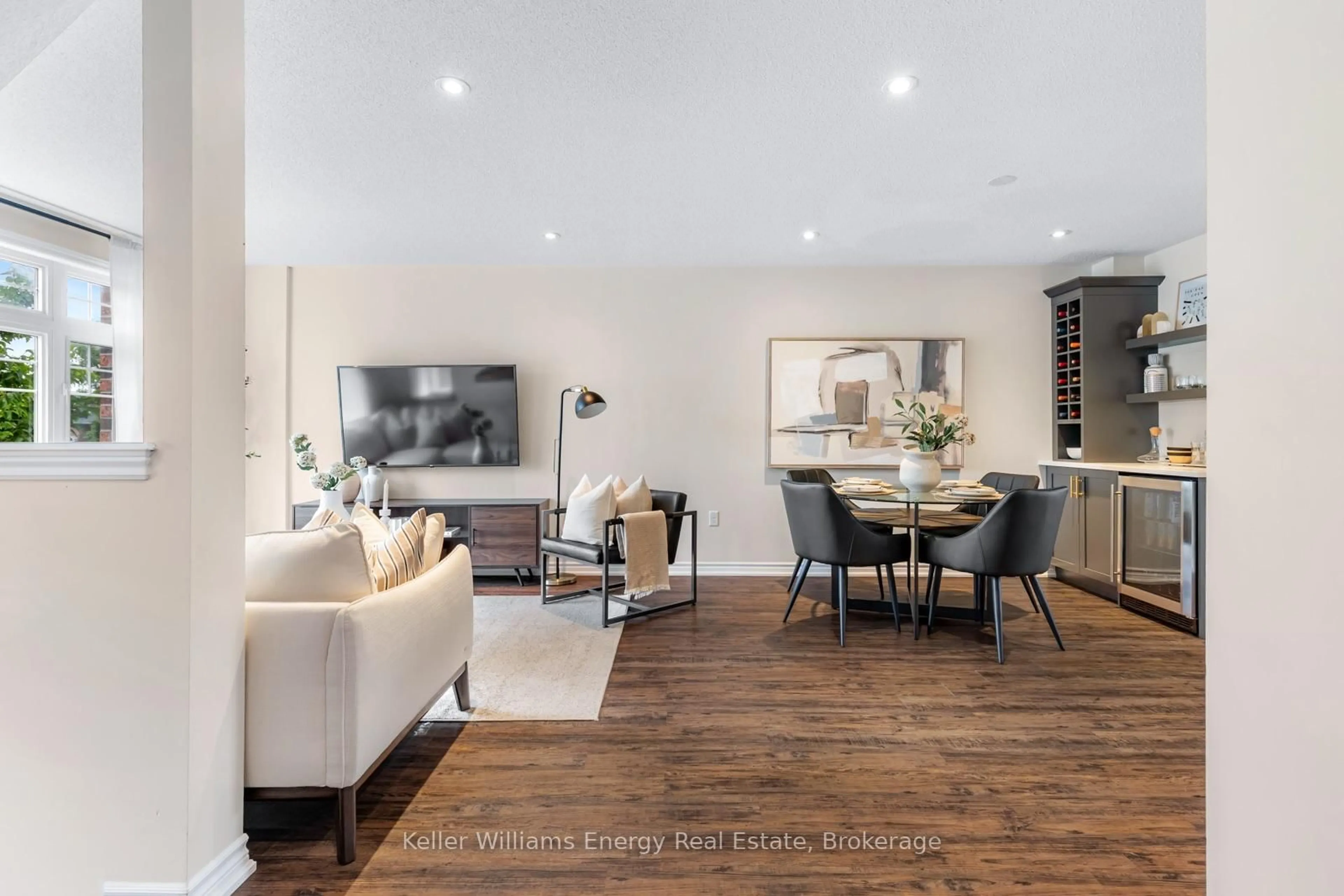 Living room with furniture, wood/laminate floor for 16 Streathern Way, Clarington Ontario L1C 0S4