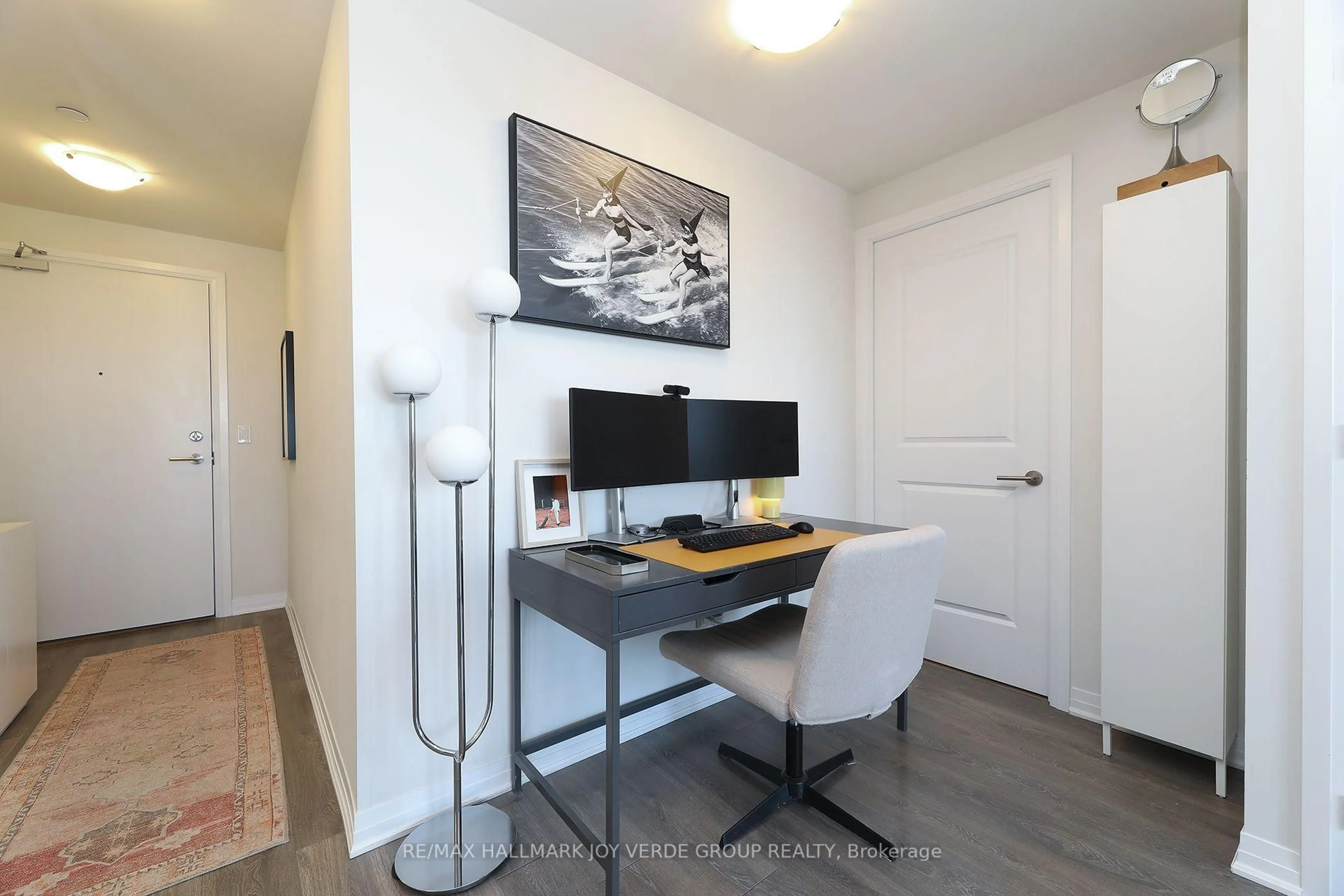 A pic of a room for 2301 Danforth Ave #616, Toronto Ontario M4C 0A7