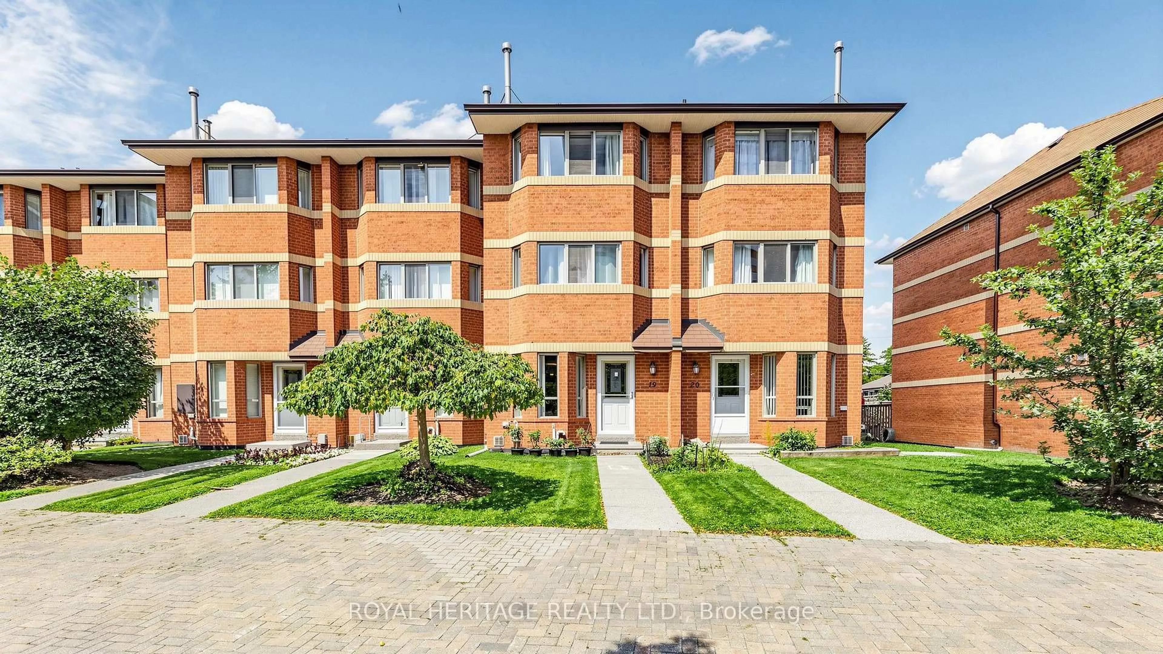 Home with brick exterior material, street for 2472 Eglinton Ave #Th 19, Toronto Ontario M1K 5J9