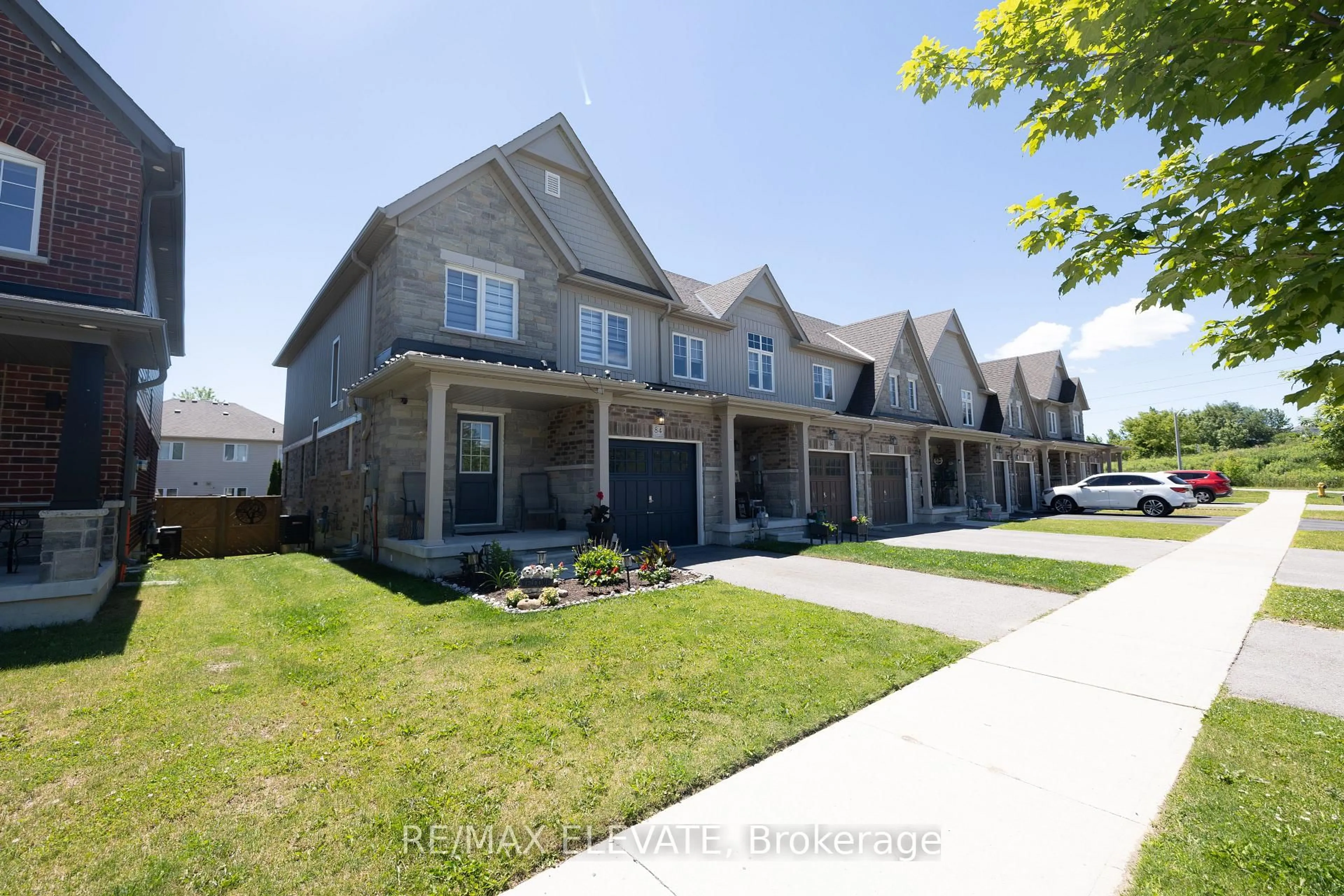 Unknown for 84 Cotton St, Clarington Ontario L1C 5H3