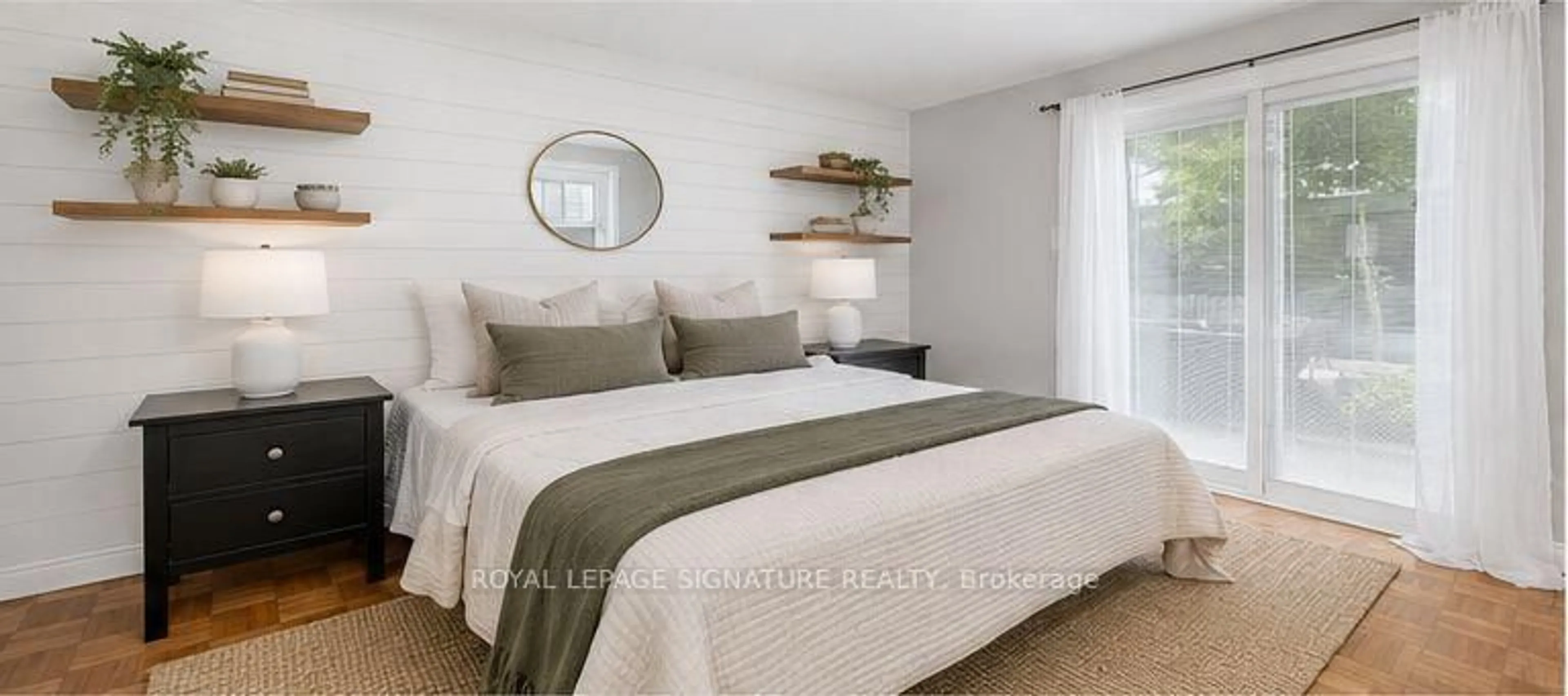 Bedroom with bed, unknown for 1133 Norman Cres, Oshawa Ontario L1H 7W9
