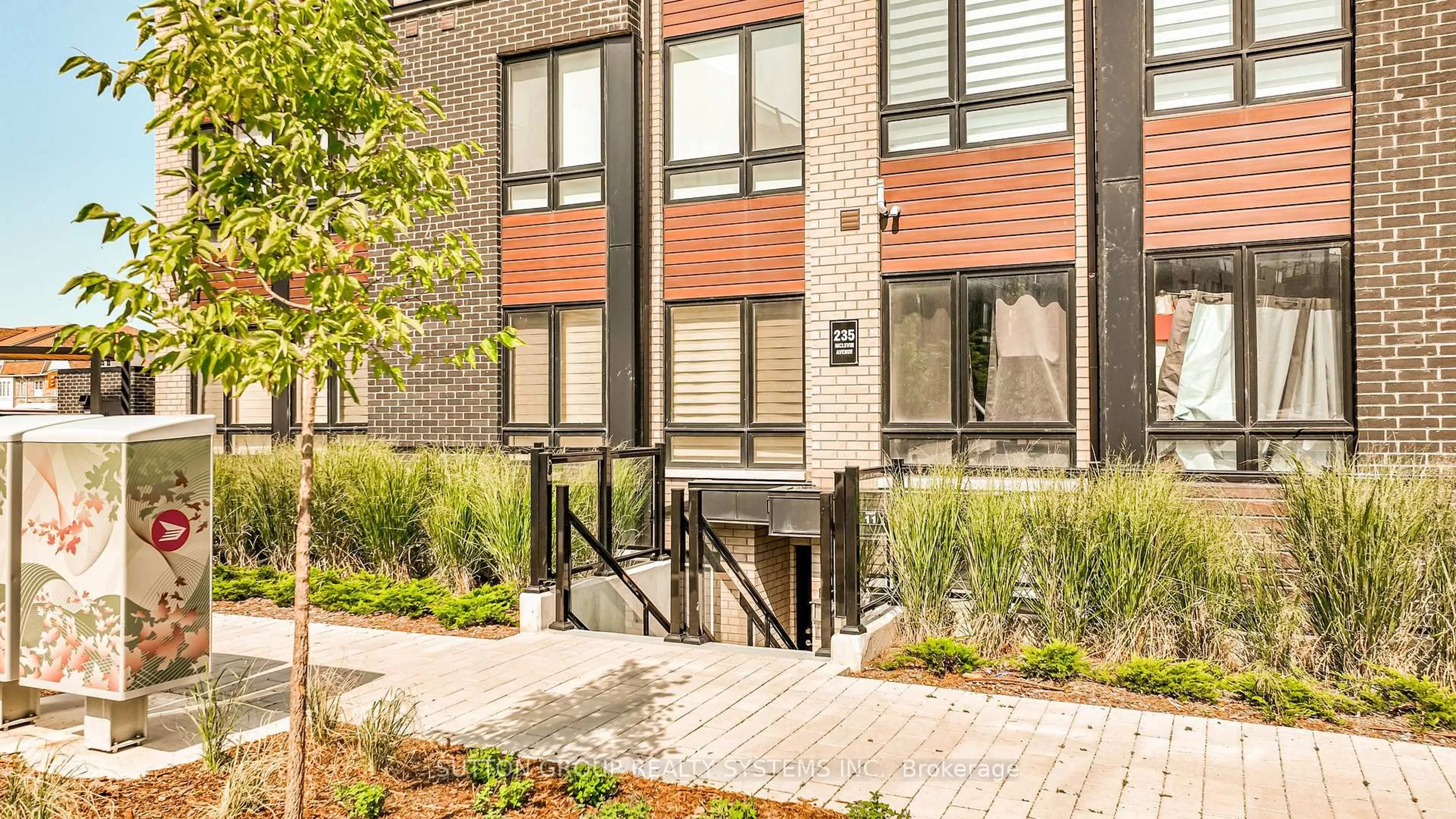Unknown for 235 McLevin Ave #11, Toronto Ontario M1B 0E8