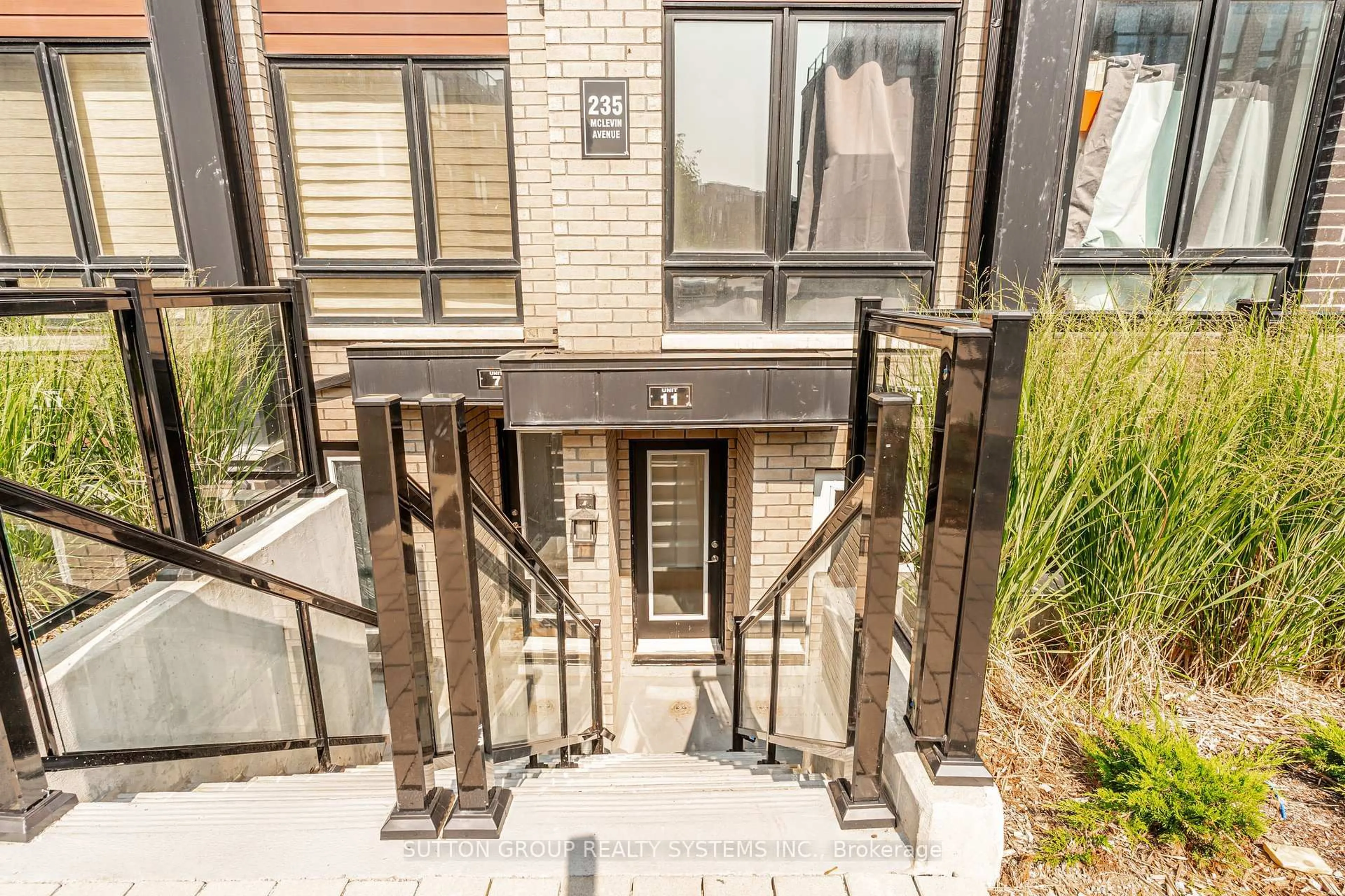 Unknown for 235 McLevin Ave #11, Toronto Ontario M1B 0E8