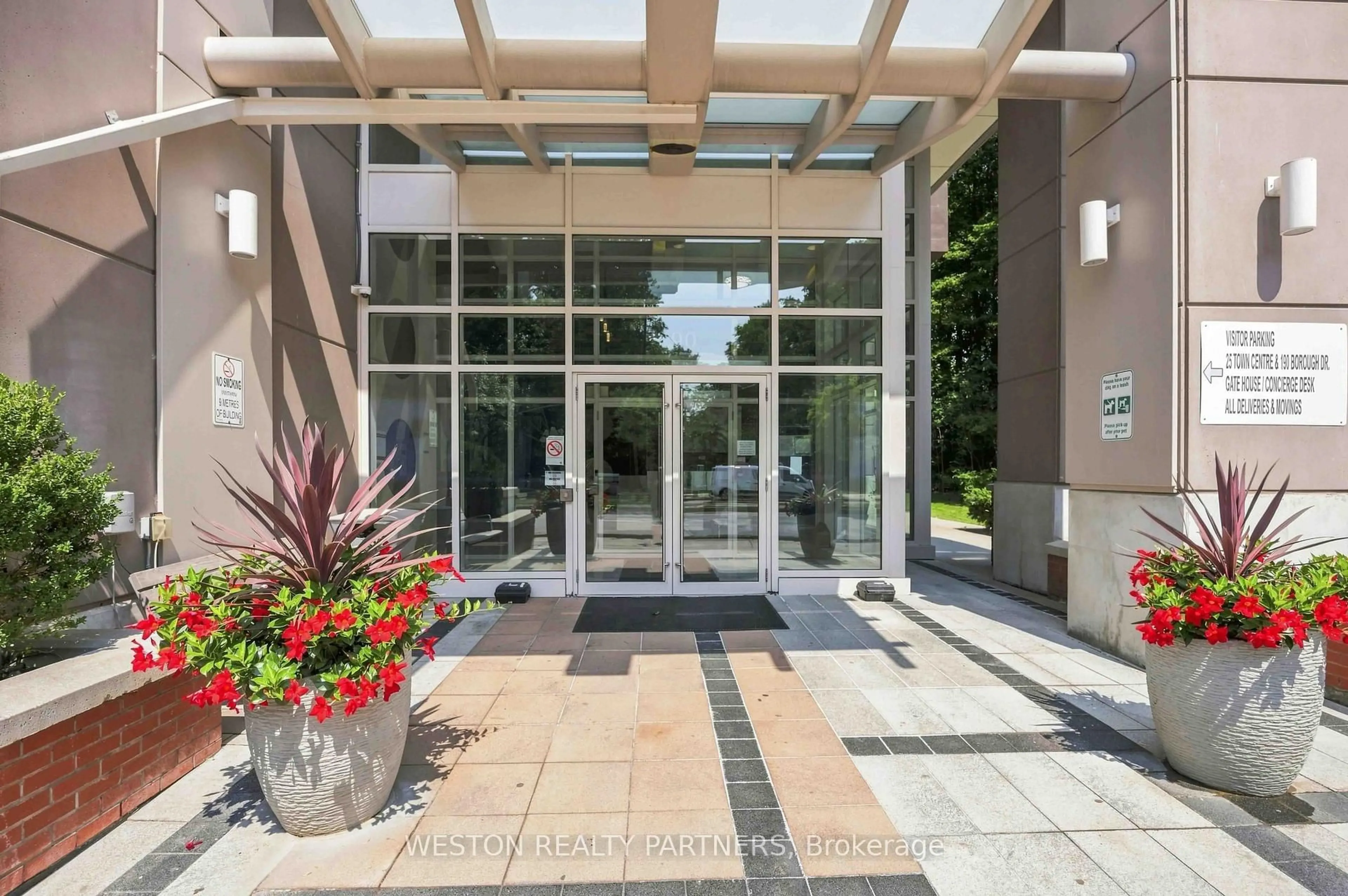Indoor foyer for 190 Borough Dr #1006, Toronto Ontario M1P 0B6