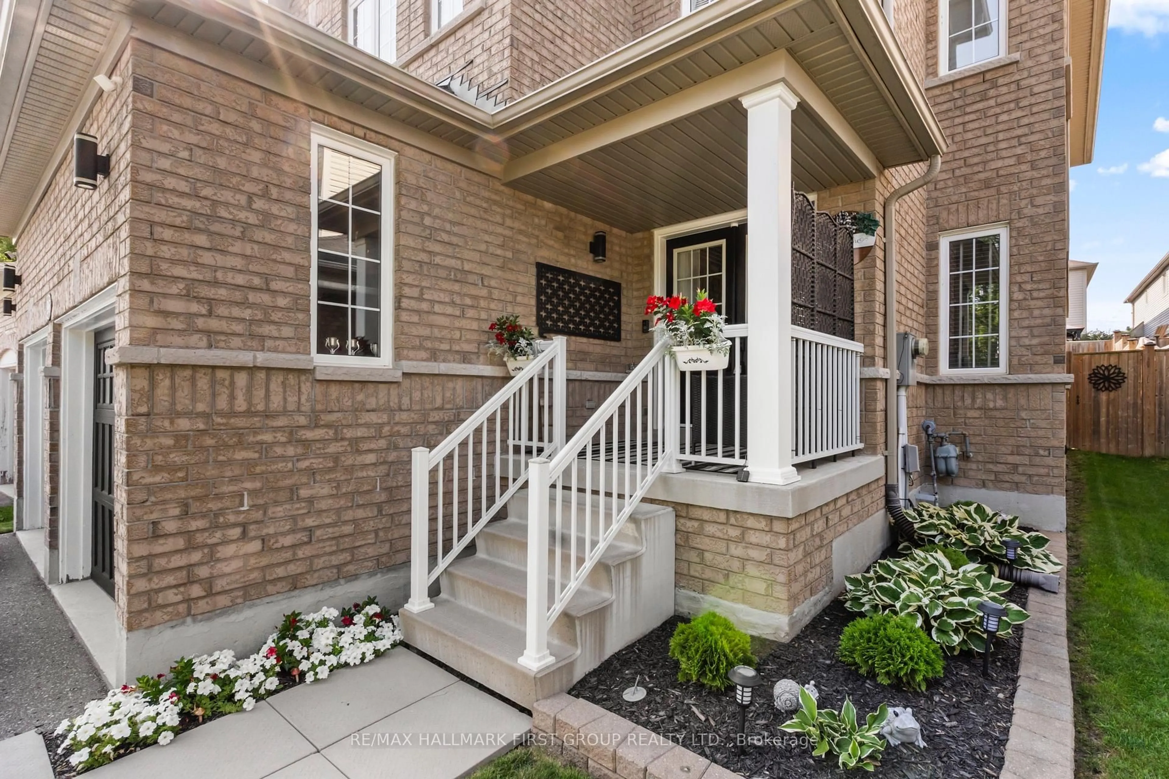 Unknown for 96 Redfern Cres, Clarington Ontario L1C 0K1