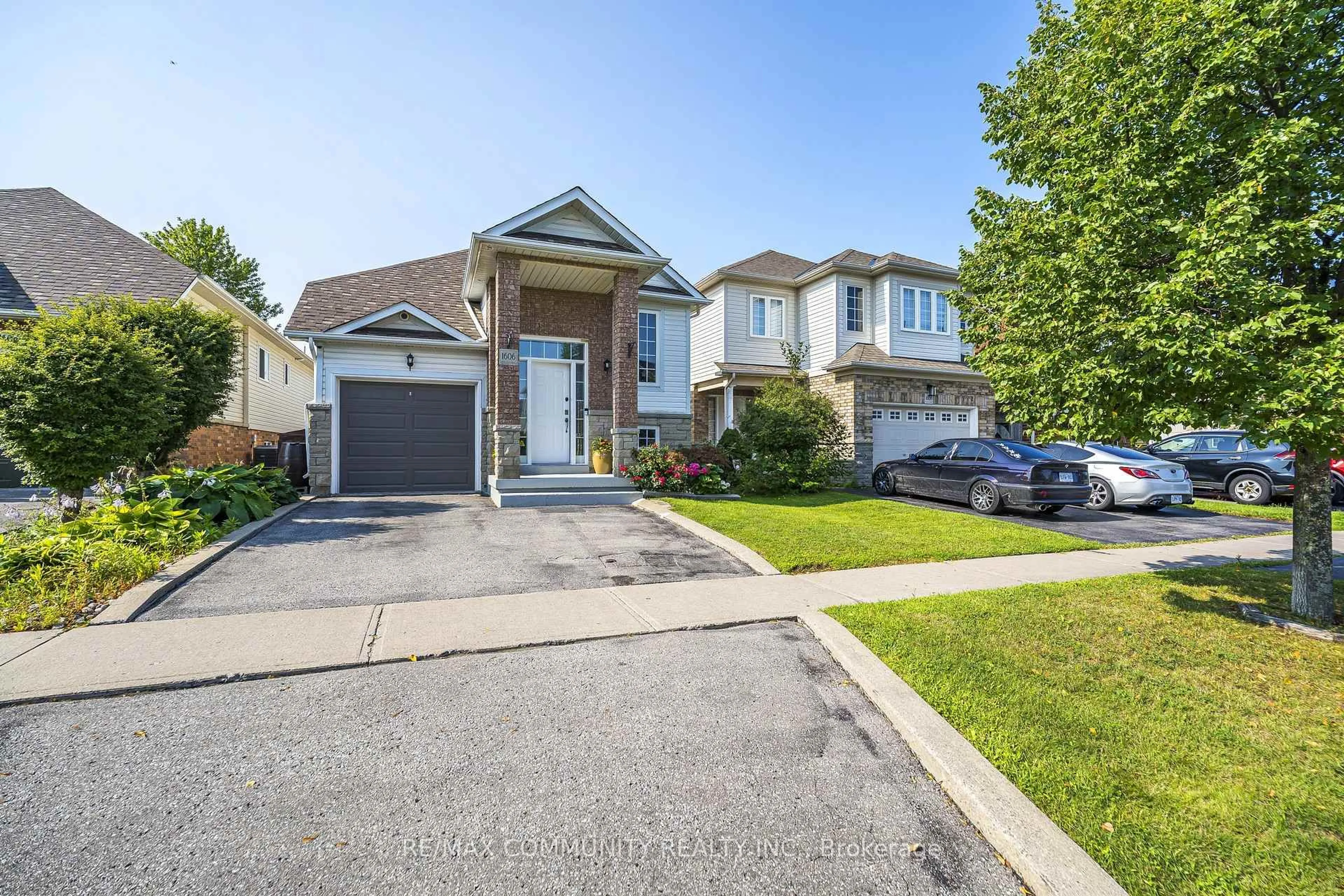 Unknown for 1606 Whitestone Dr, Oshawa Ontario L1K 2R9