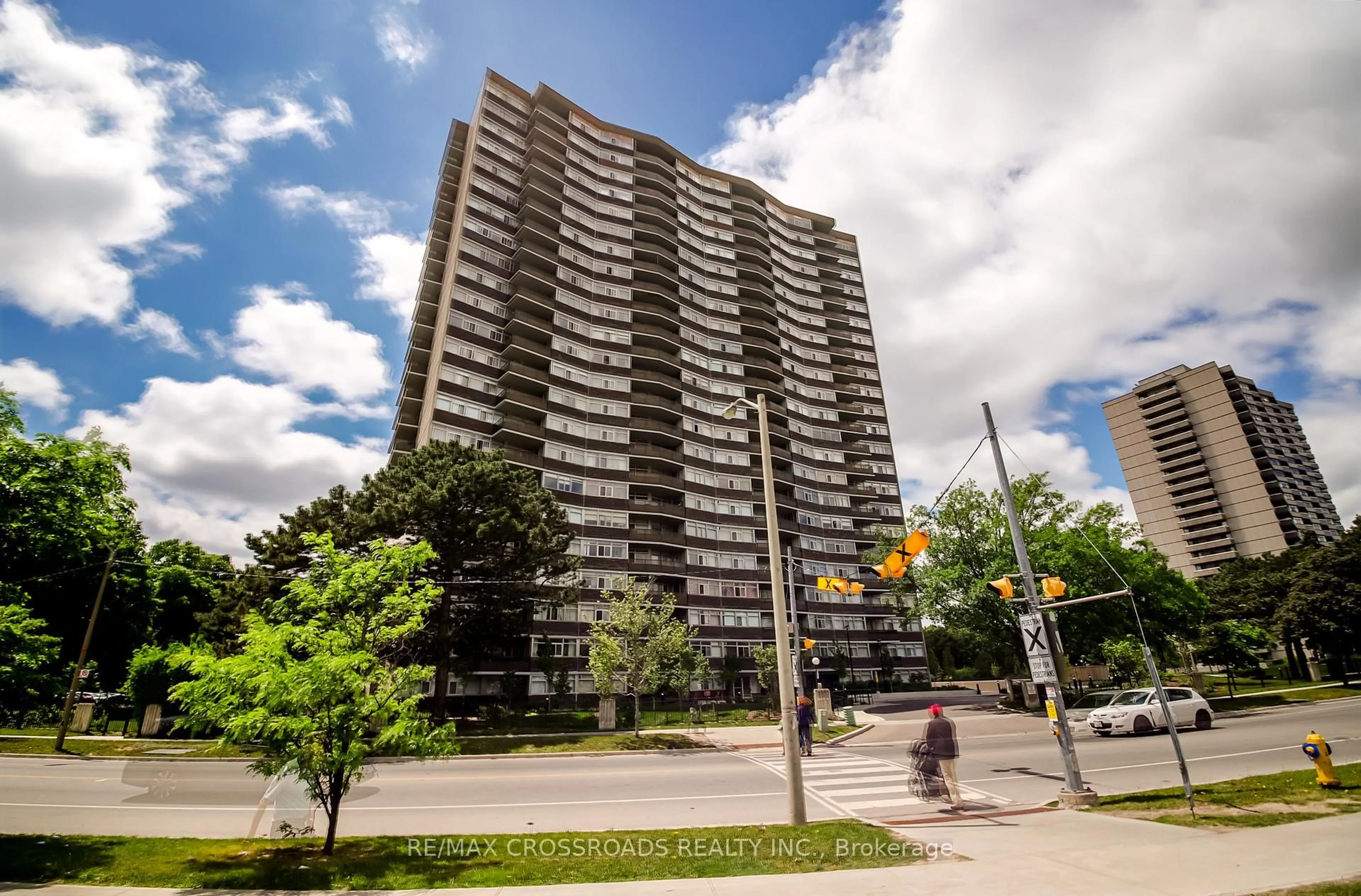 Unknown for 3151 Bridletowne Circ #606, Toronto Ontario M1W 2T1