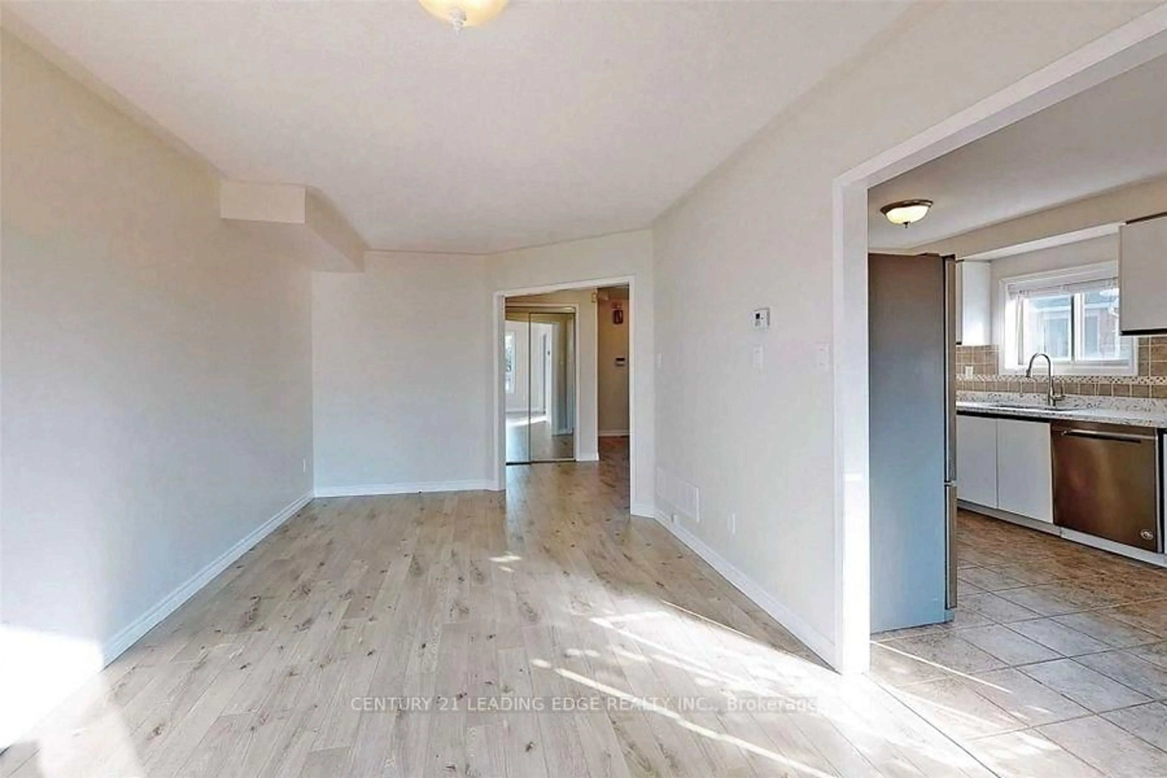 A pic of a room for 1566 Fieldgate Dr, Oshawa Ontario L1K 2L5