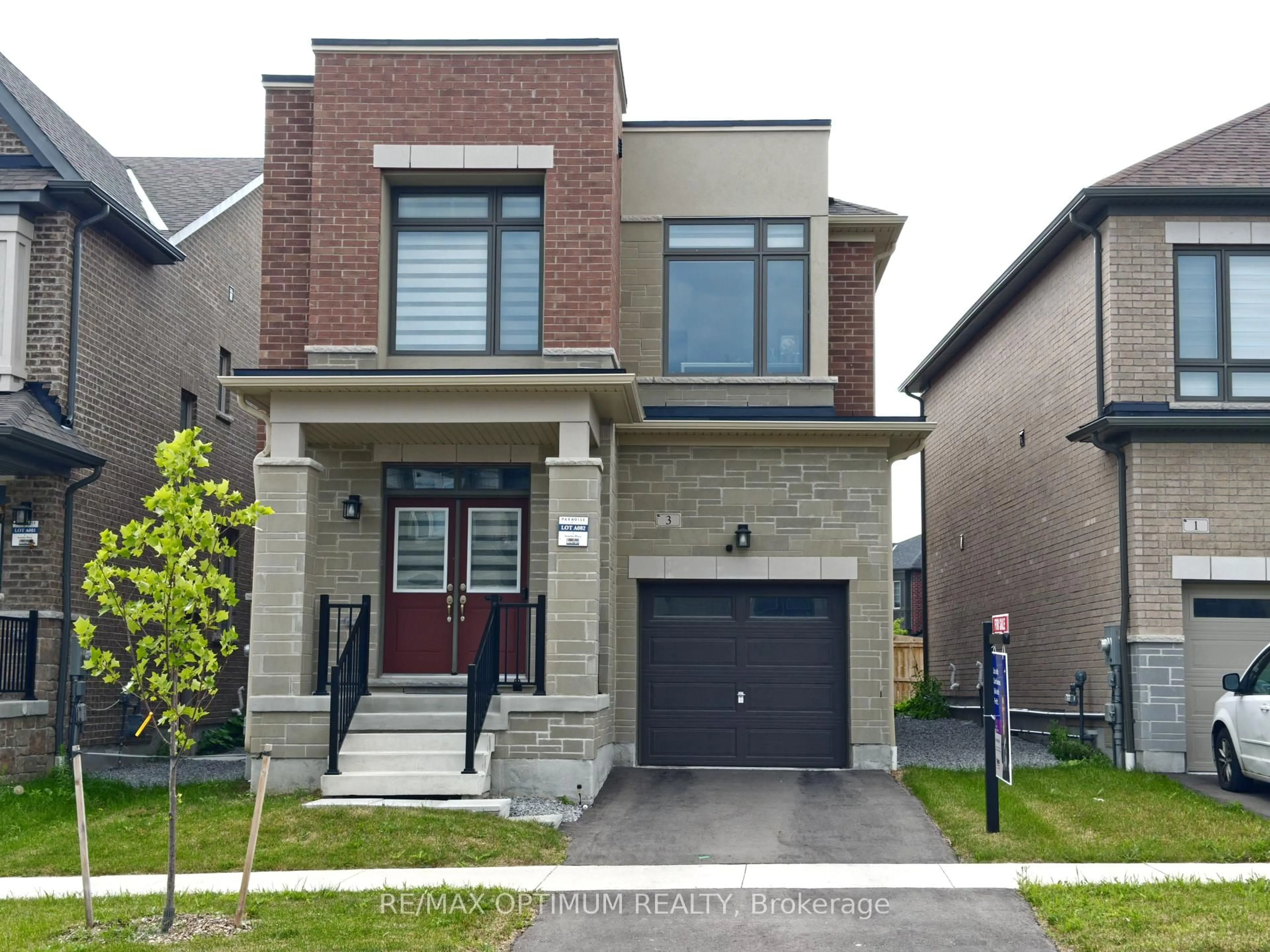 Home with brick exterior material, street for 3 Armilia Pl, Whitby Ontario L1P 0N9