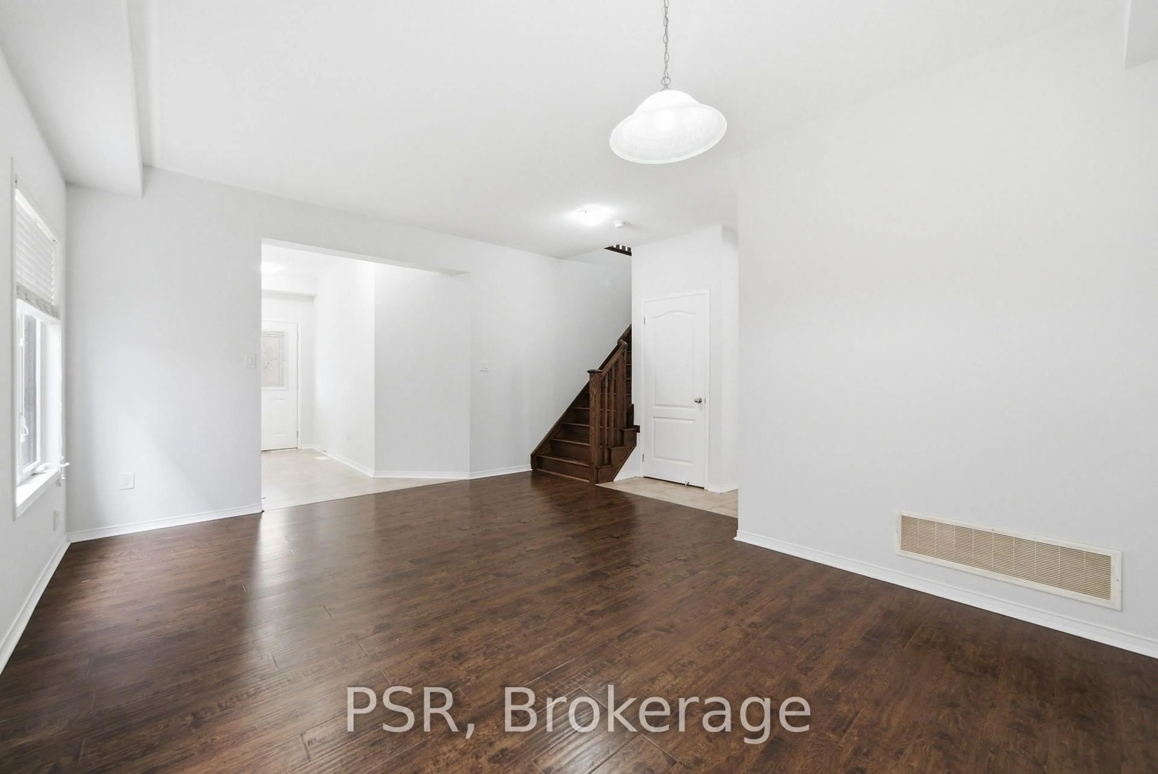 A pic of a room for 774 Mccue Dr, Oshawa Ontario L1K 0R1
