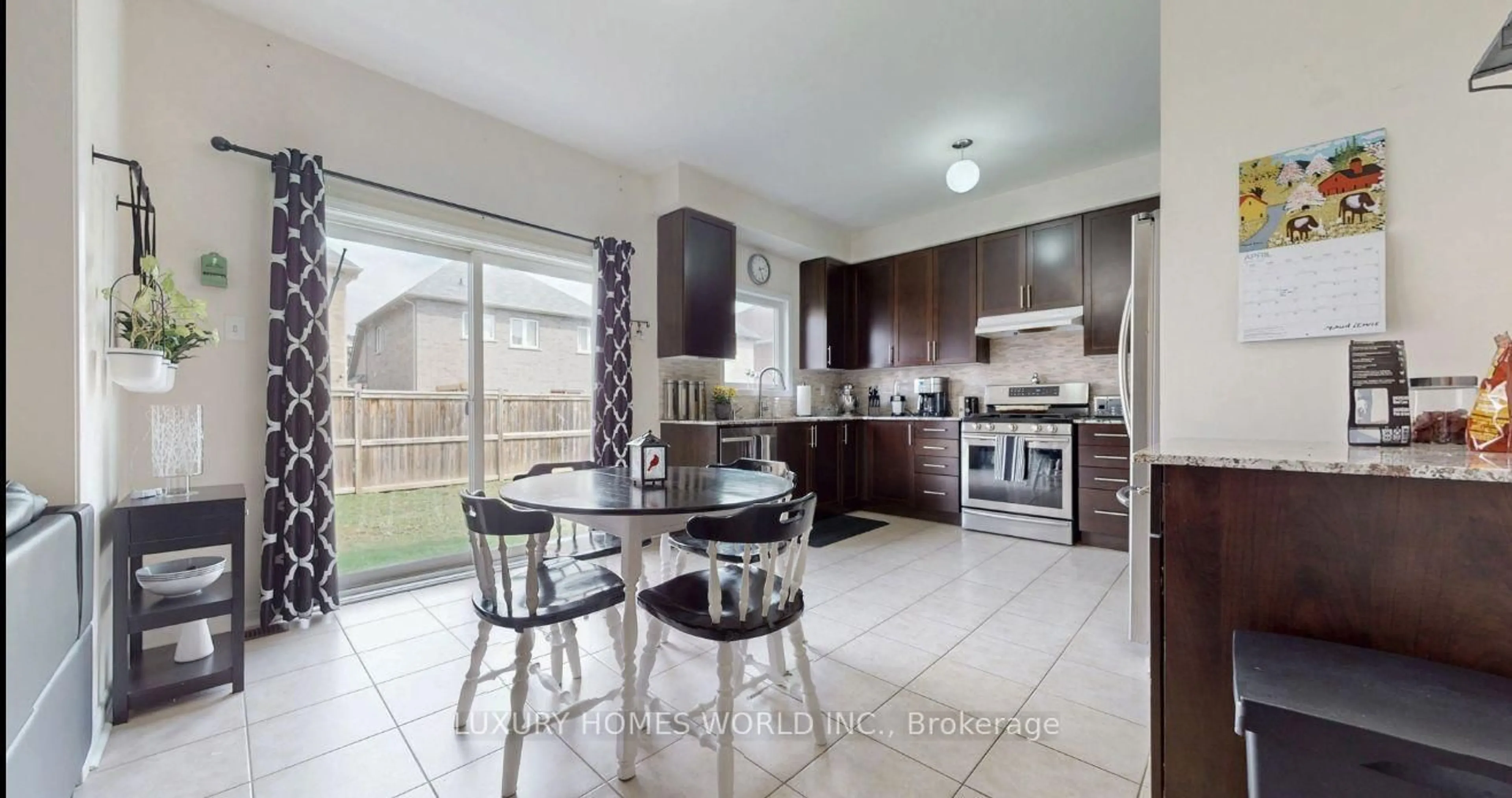 Open concept kitchen, ceramic/tile floor for 23 Edwin Carr St, Clarington Ontario L1C 0R8