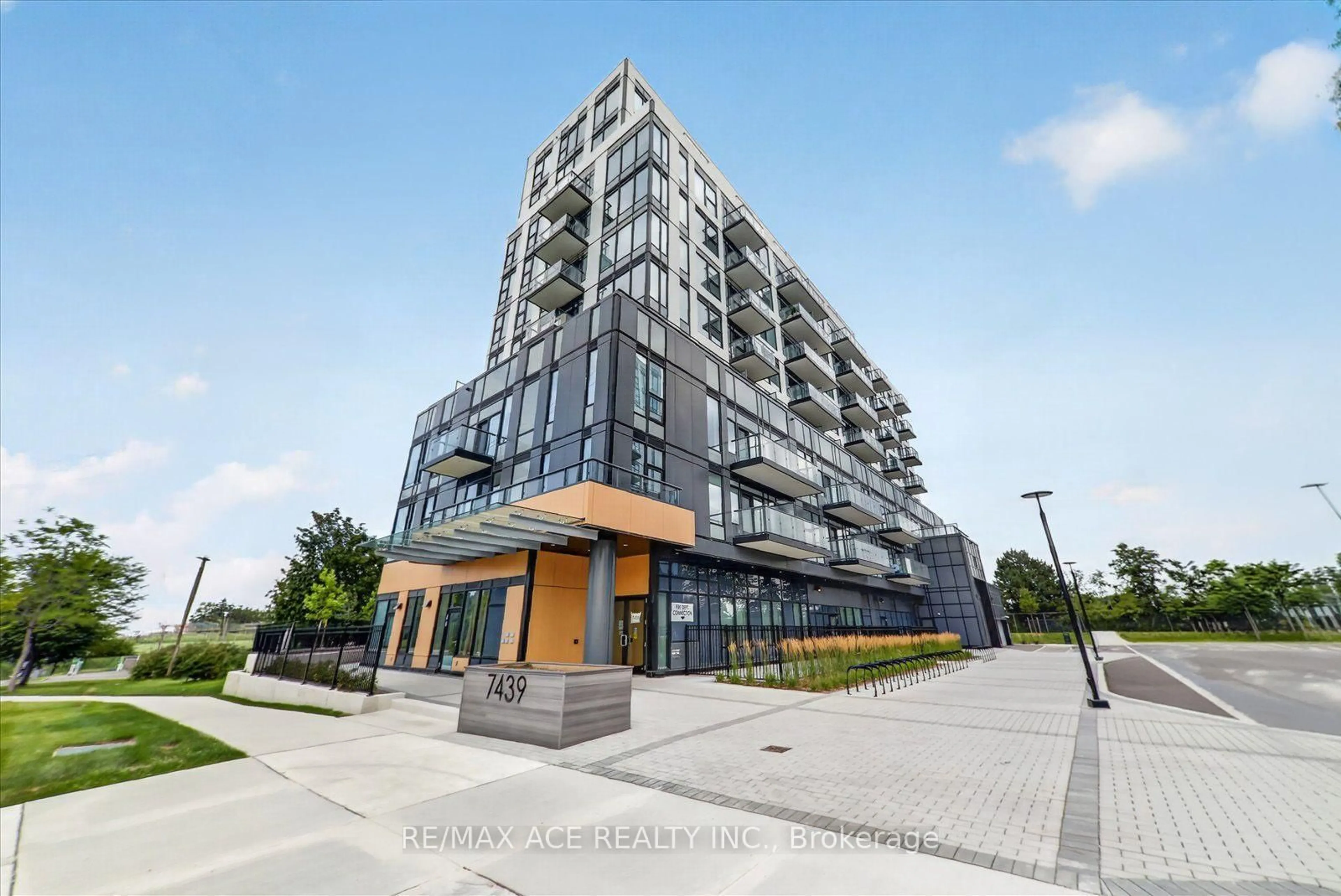 Unknown for 7439 Kingston Rd #315, Toronto Ontario M1B 0G1