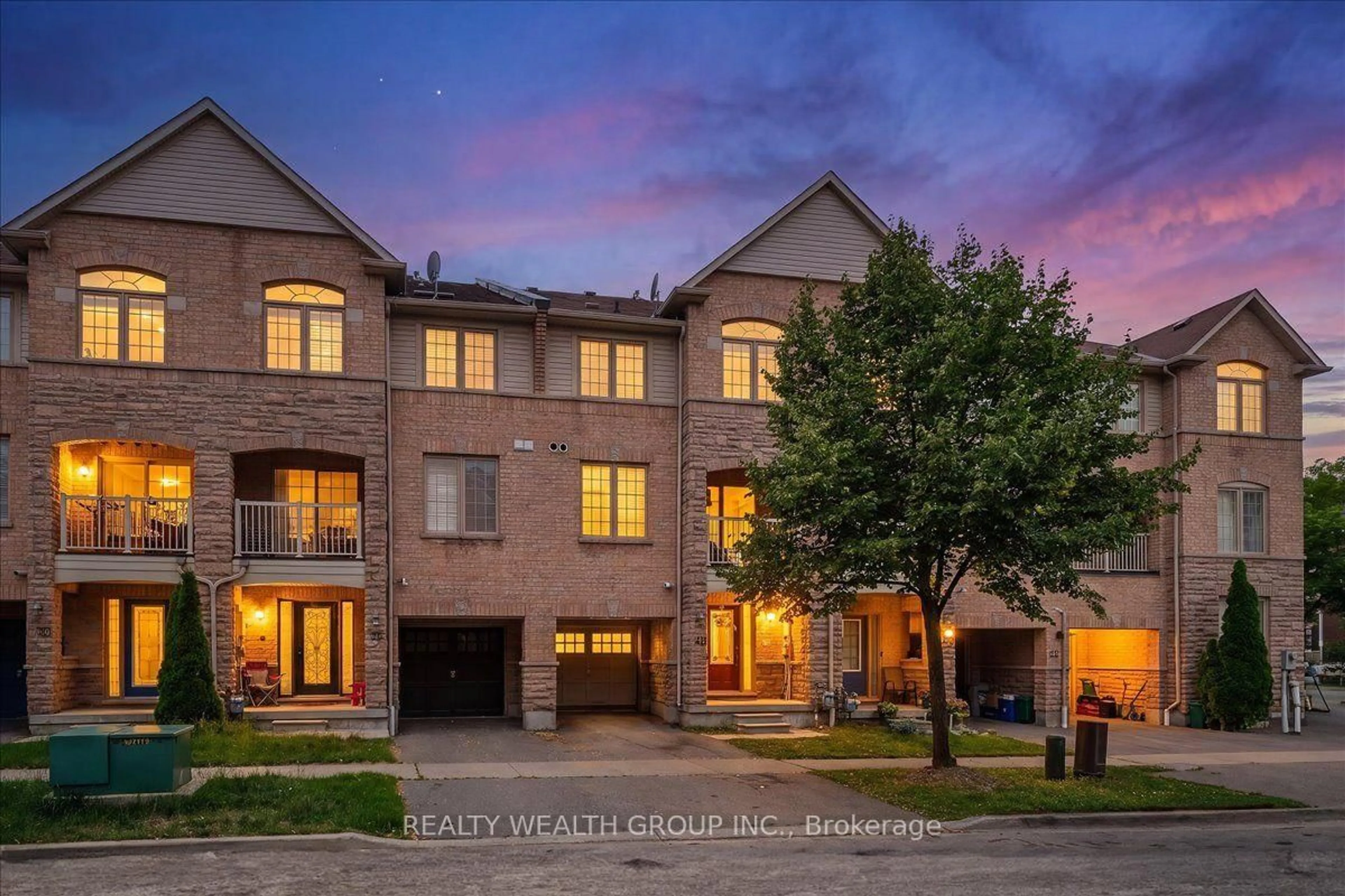 Home with brick exterior material, street for 40 Clowes St, Ajax Ontario L1Z 0K9