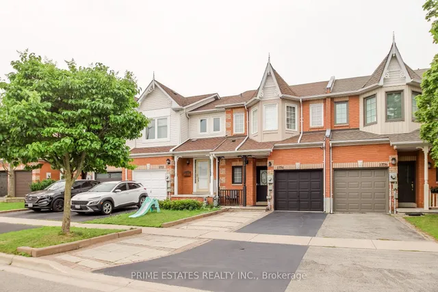 1774 Woodgate Tr, Oshawa 2