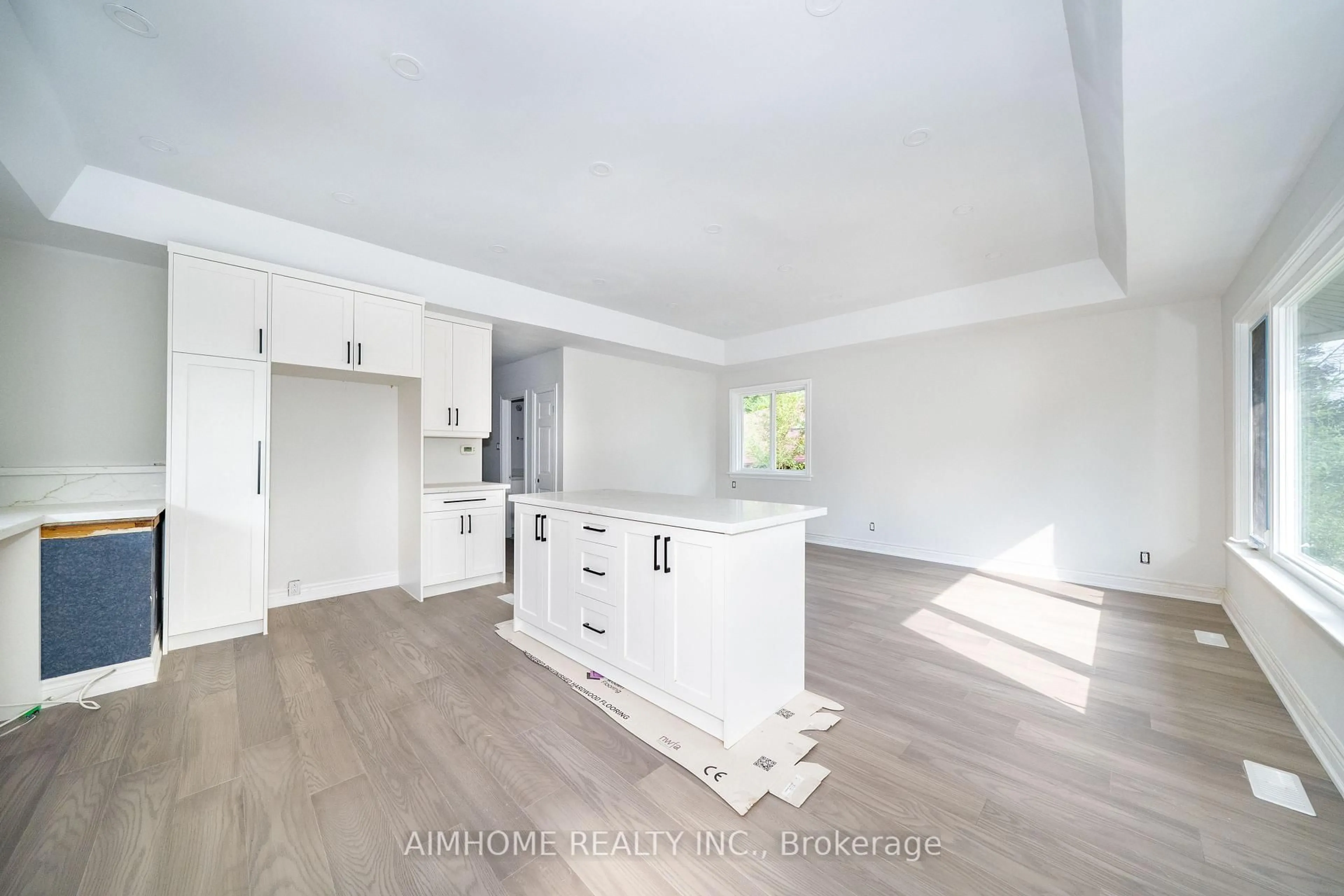 Open concept kitchen, unknown for 36 Moraine Hill Dr, Toronto Ontario M1T 1Z9