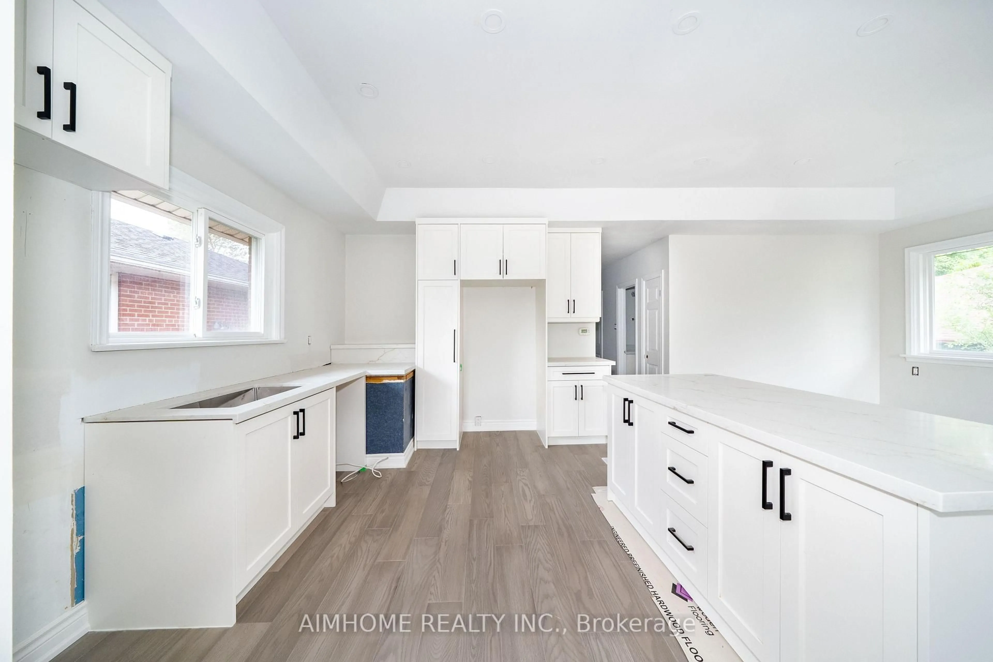 Open concept kitchen, unknown for 36 Moraine Hill Dr, Toronto Ontario M1T 1Z9