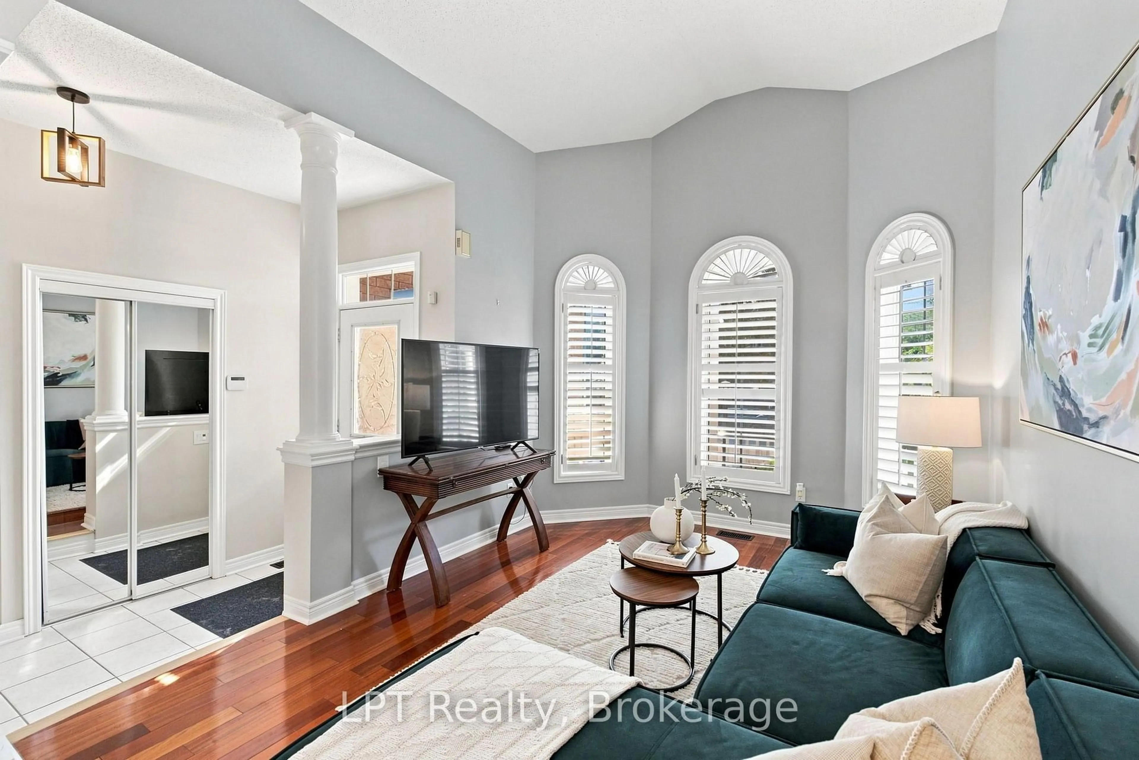 Living room with furniture, unknown for 87 Darius Harns Dr, Whitby Ontario L1M 2G2