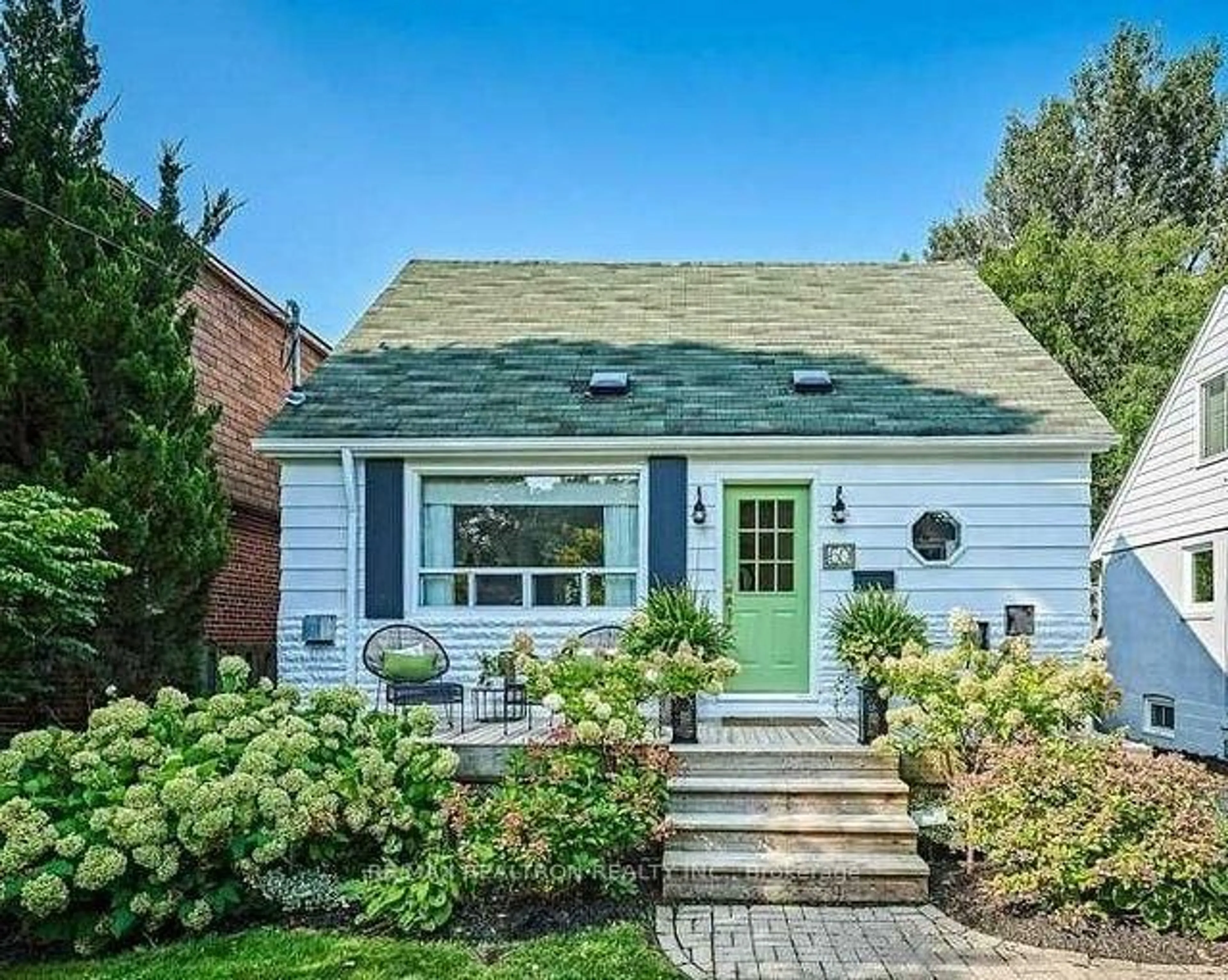 Home with brick exterior material, street for 60 Dorset Rd, Toronto Ontario M1M 2S7