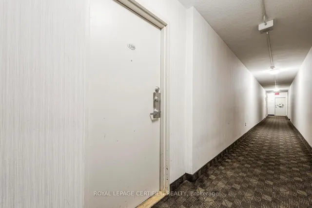 1 Massey Sq #1208, Toronto 3
