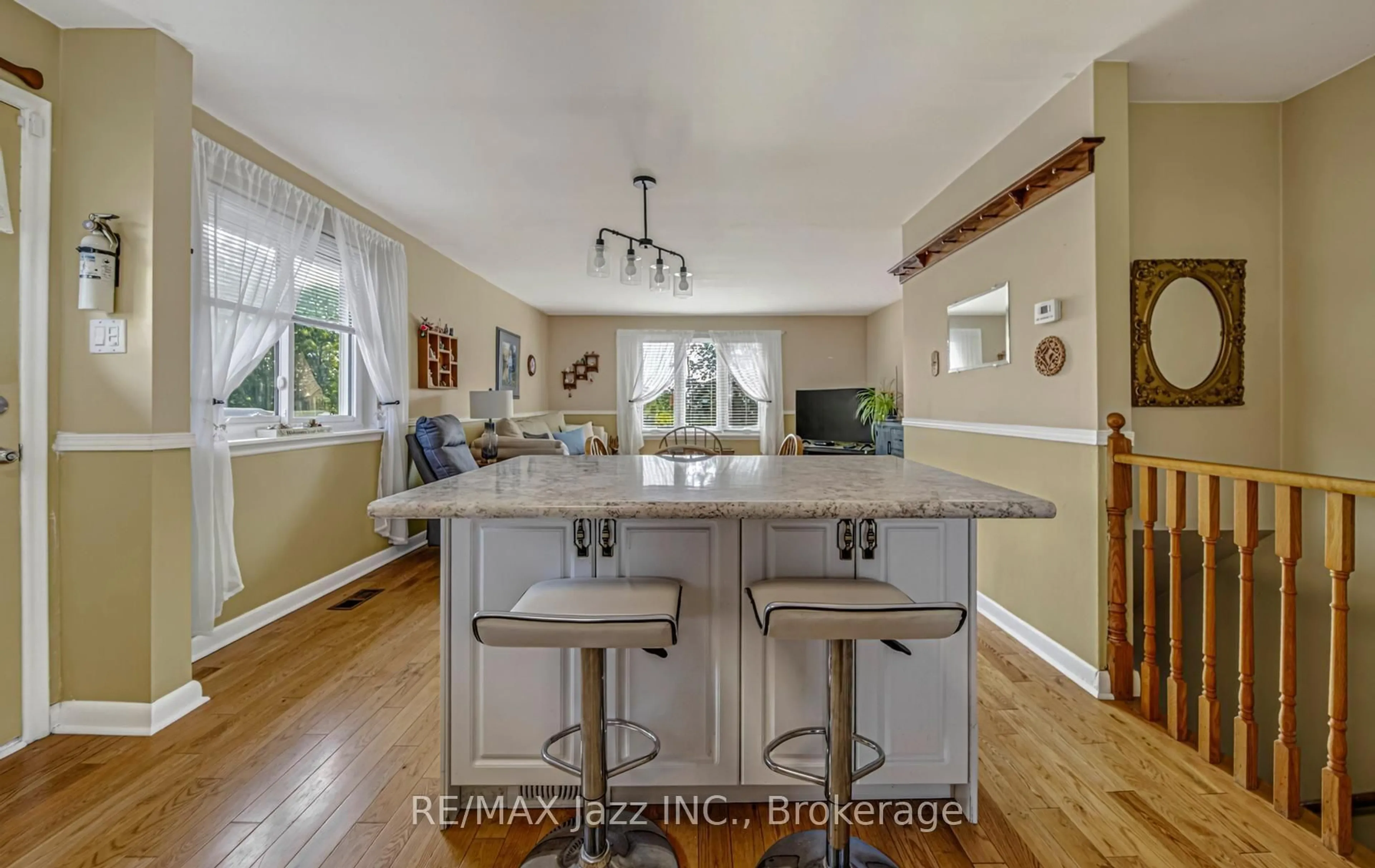 Open concept kitchen, unknown for 1481 Evangeline Dr, Oshawa Ontario L1J 3S8