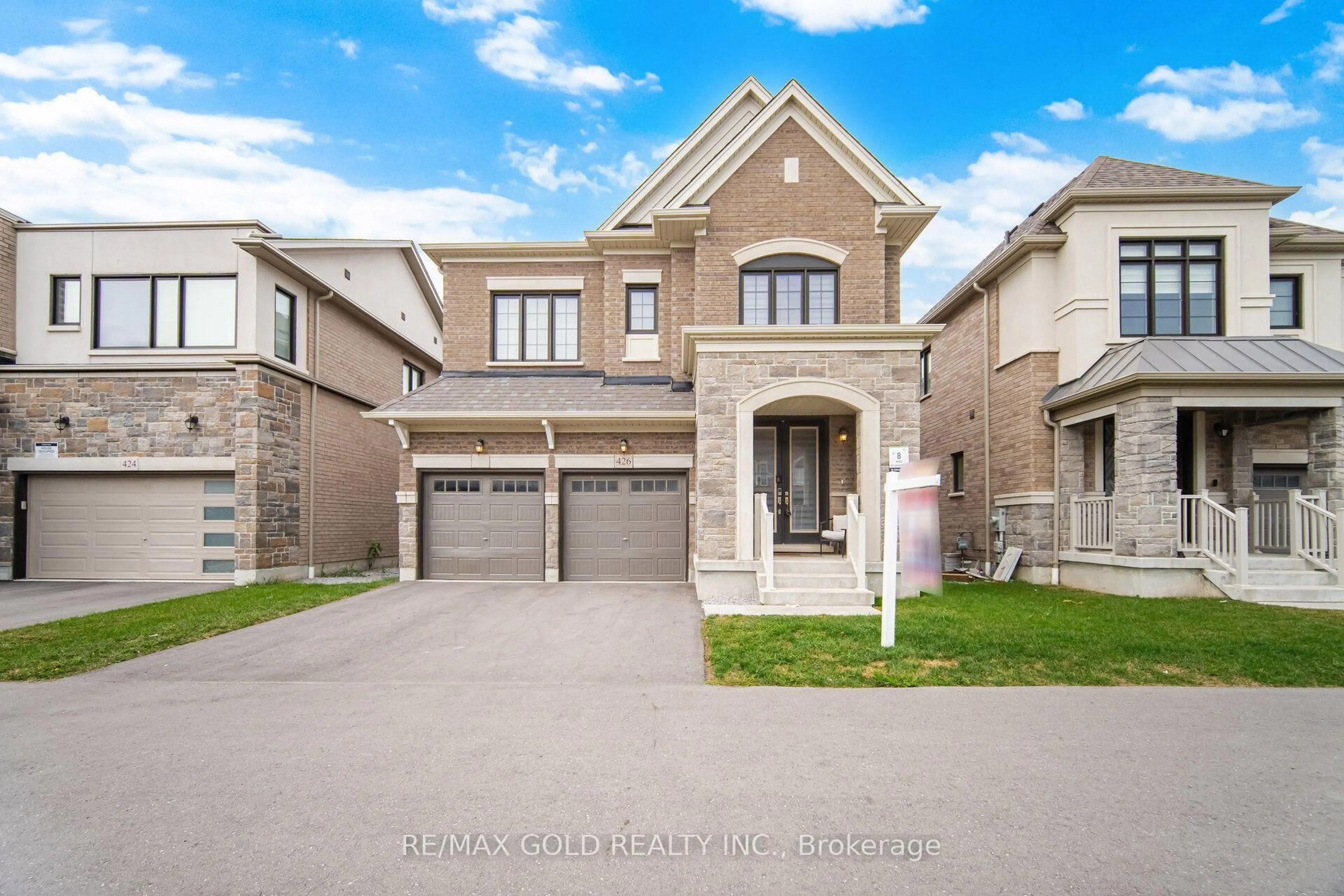 Home with brick exterior material, street for 426 Coronation Rd, Whitby Ontario L1P 1Y2