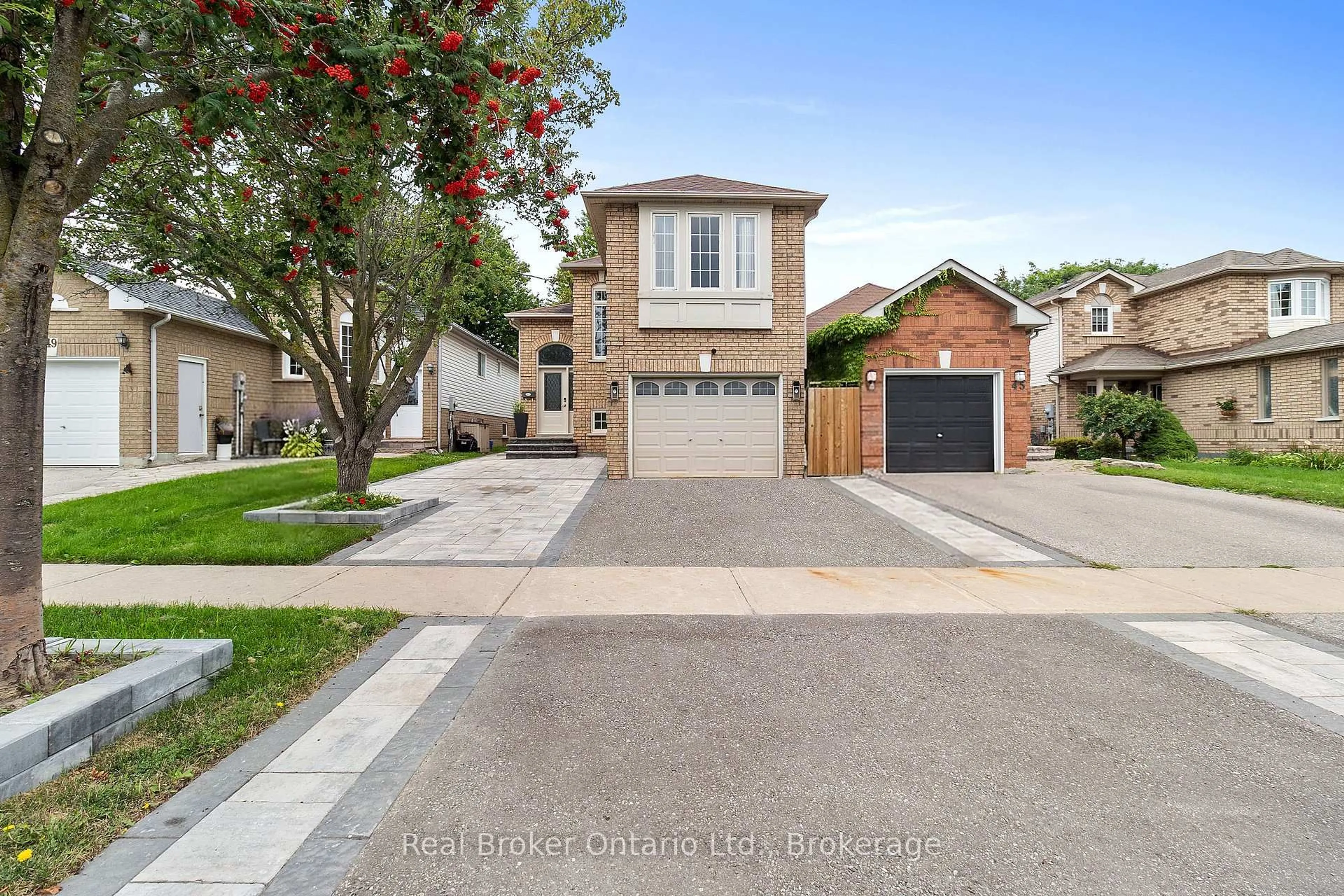 Home with brick exterior material, street for 47 Willey Dr, Clarington Ontario L1C 4Z6