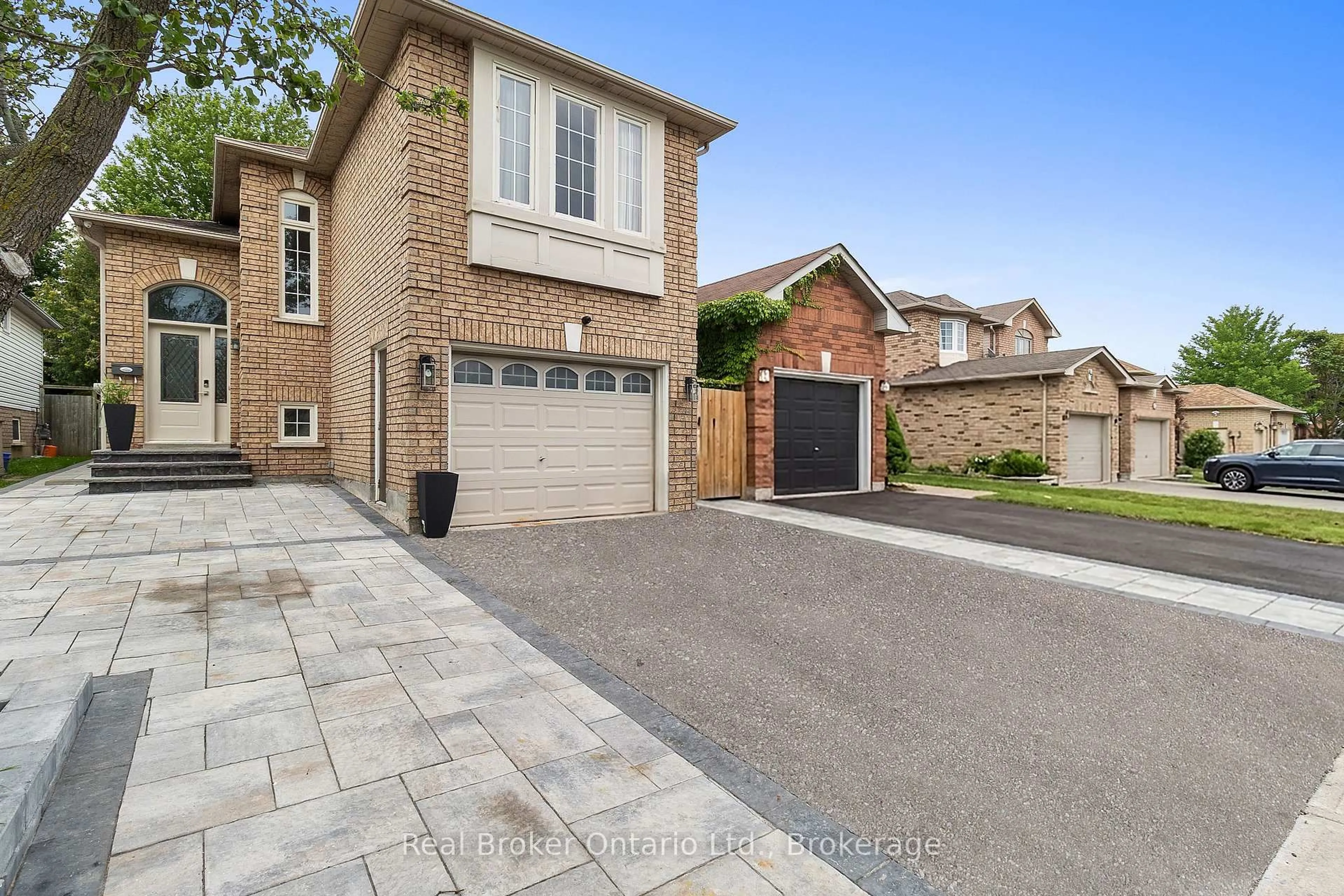 Home with brick exterior material, street for 47 Willey Dr, Clarington Ontario L1C 4Z6
