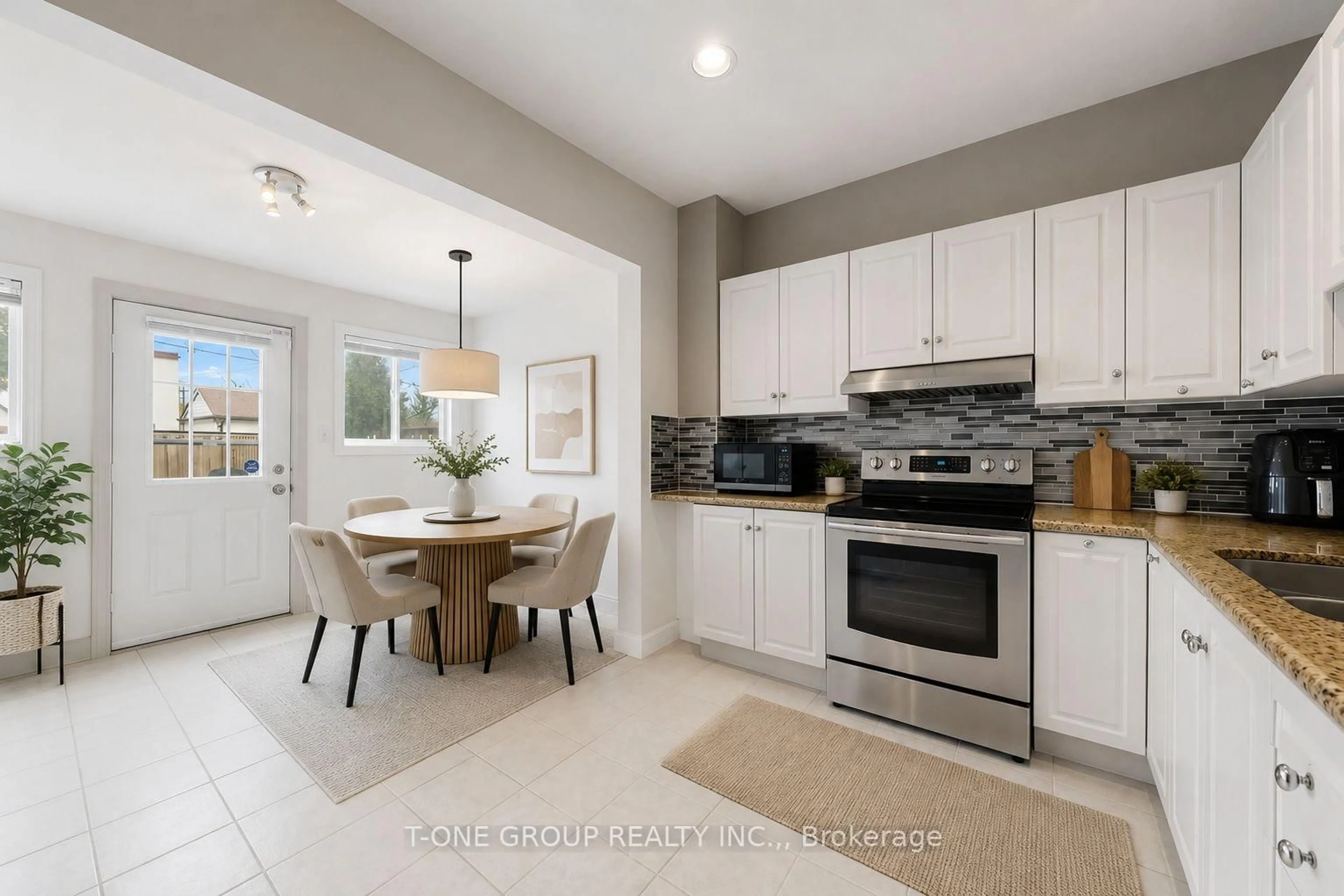 Open concept kitchen, ceramic/tile floor for 41 Madelaine Ave, Toronto Ontario M1L 2X6