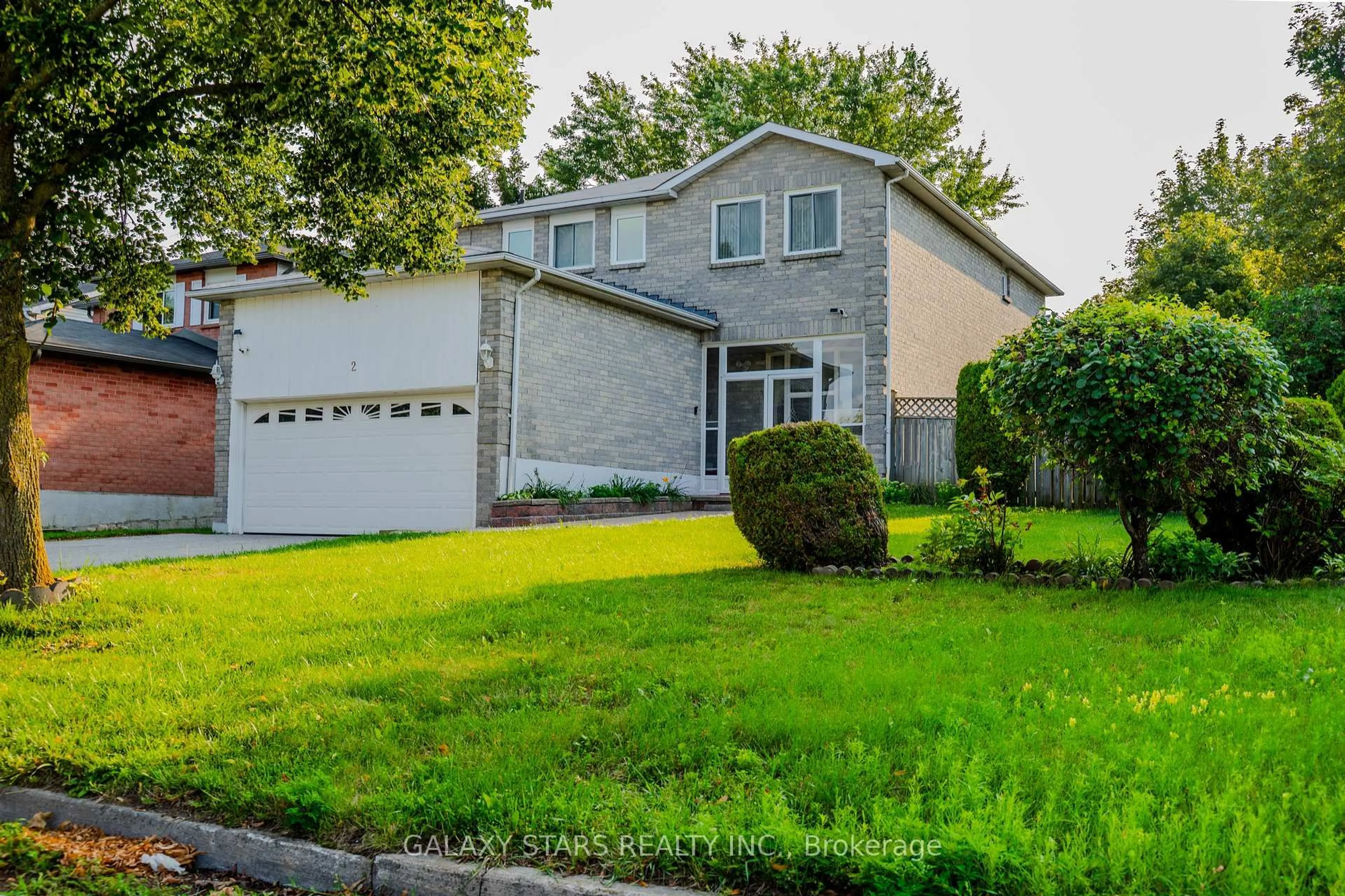 Home with vinyl exterior material, street for 2 Noble Dr, Ajax Ontario L1Z 1B5