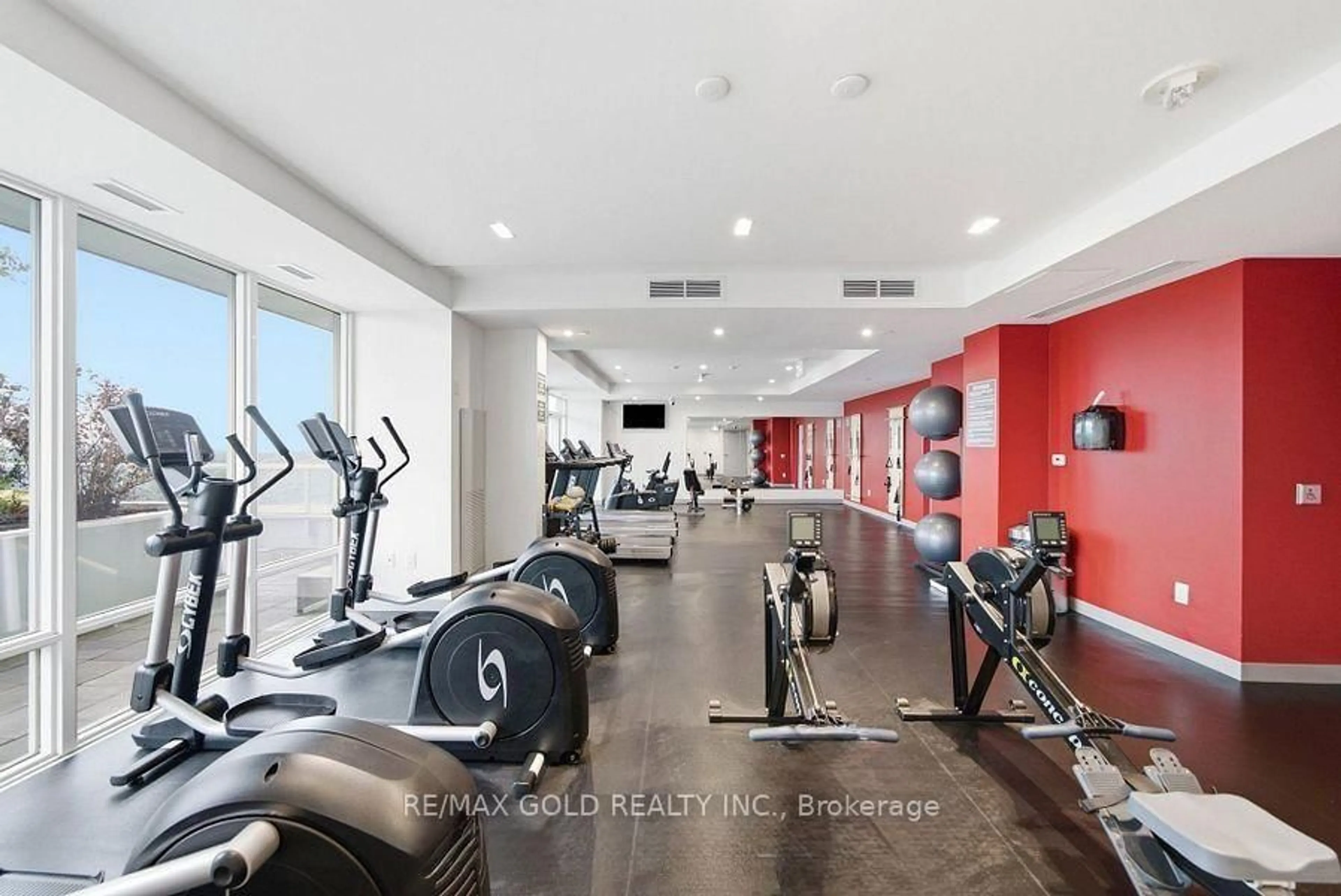 Gym or fitness room for 3220 Sheppard Ave #218, Toronto Ontario M1T 3K3