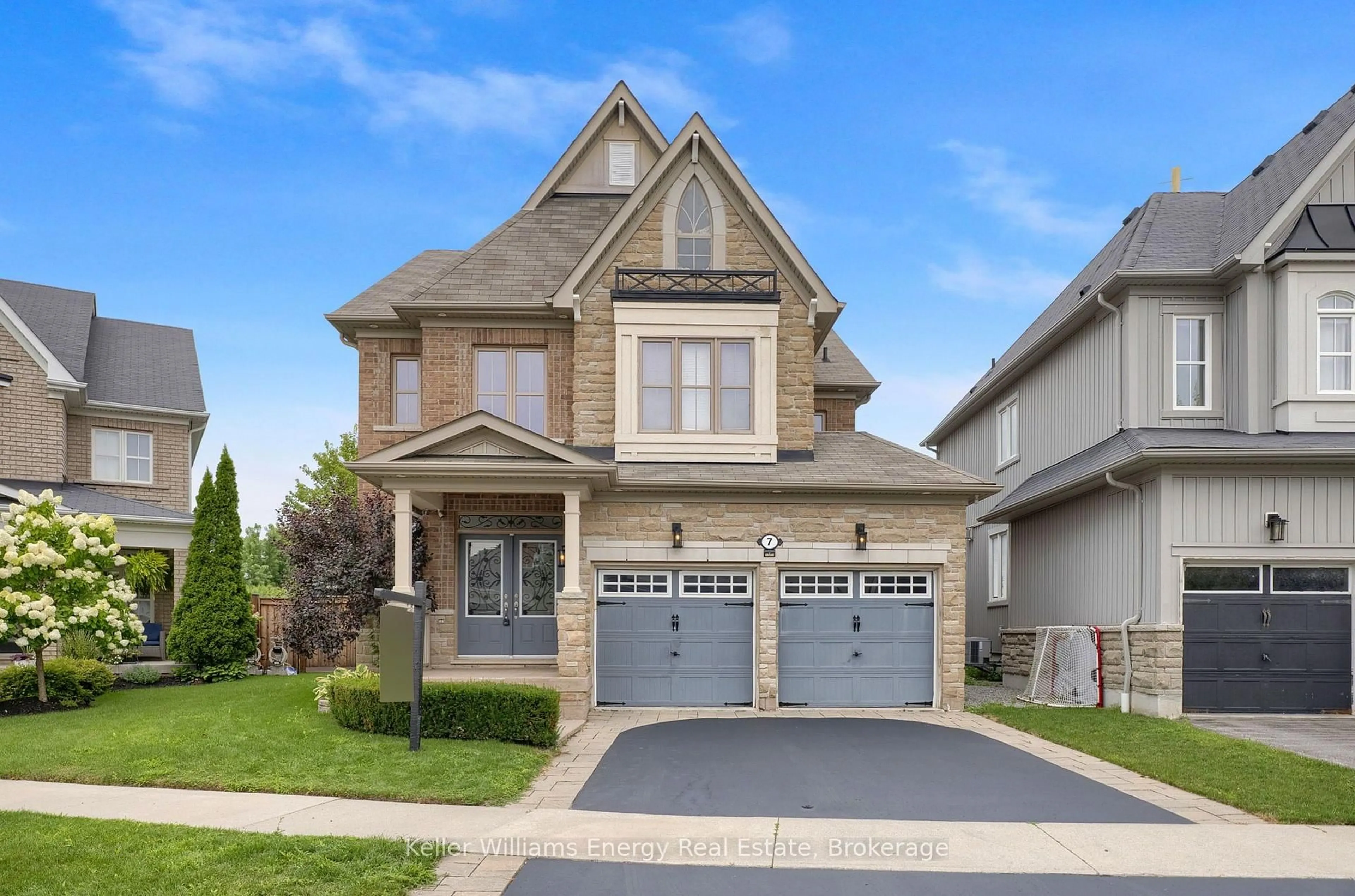 Home with brick exterior material, street for 7 Jarrow Cres, Whitby Ontario L1M 0G9
