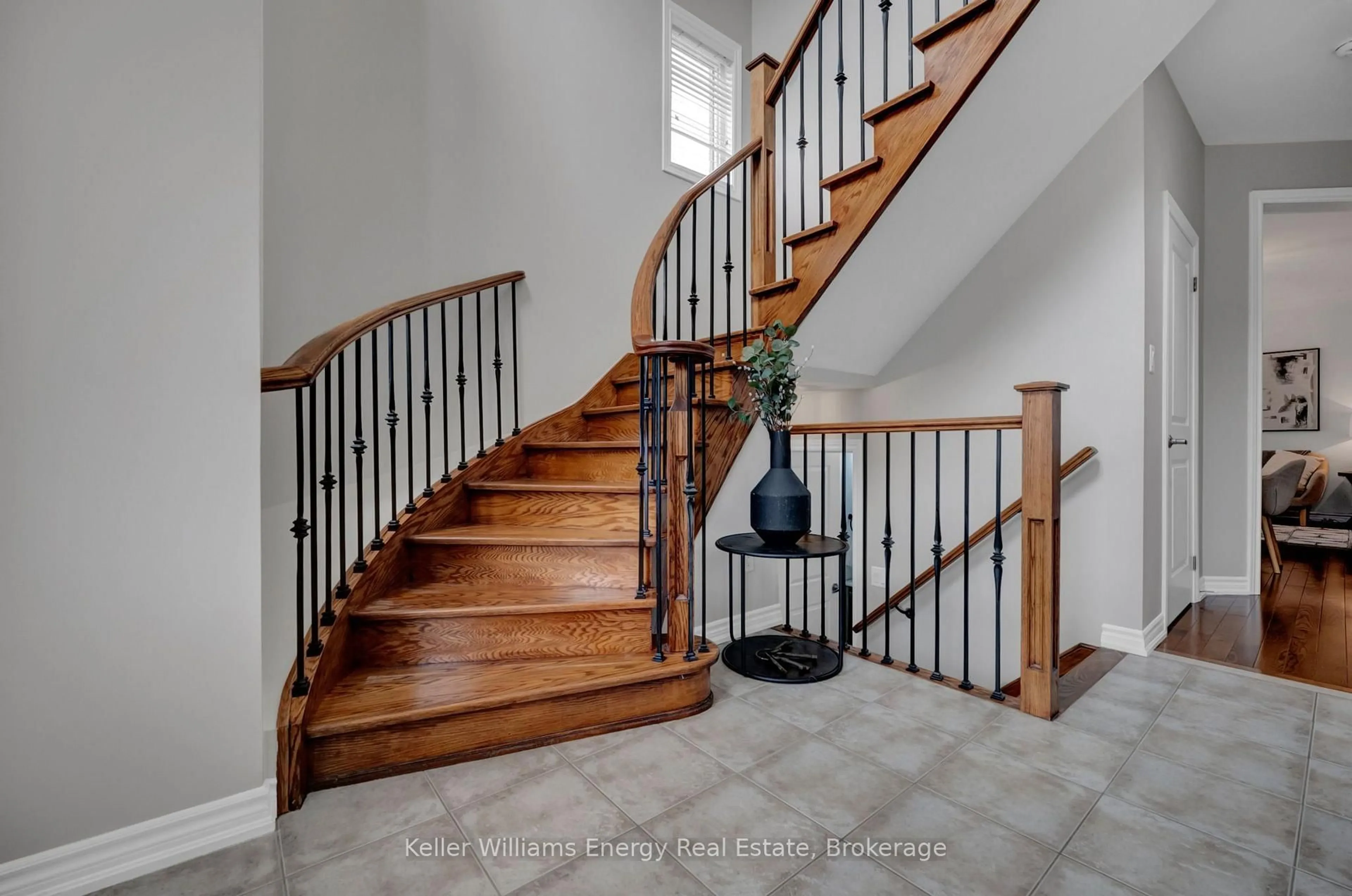 Stairs for 7 Jarrow Cres, Whitby Ontario L1M 0G9