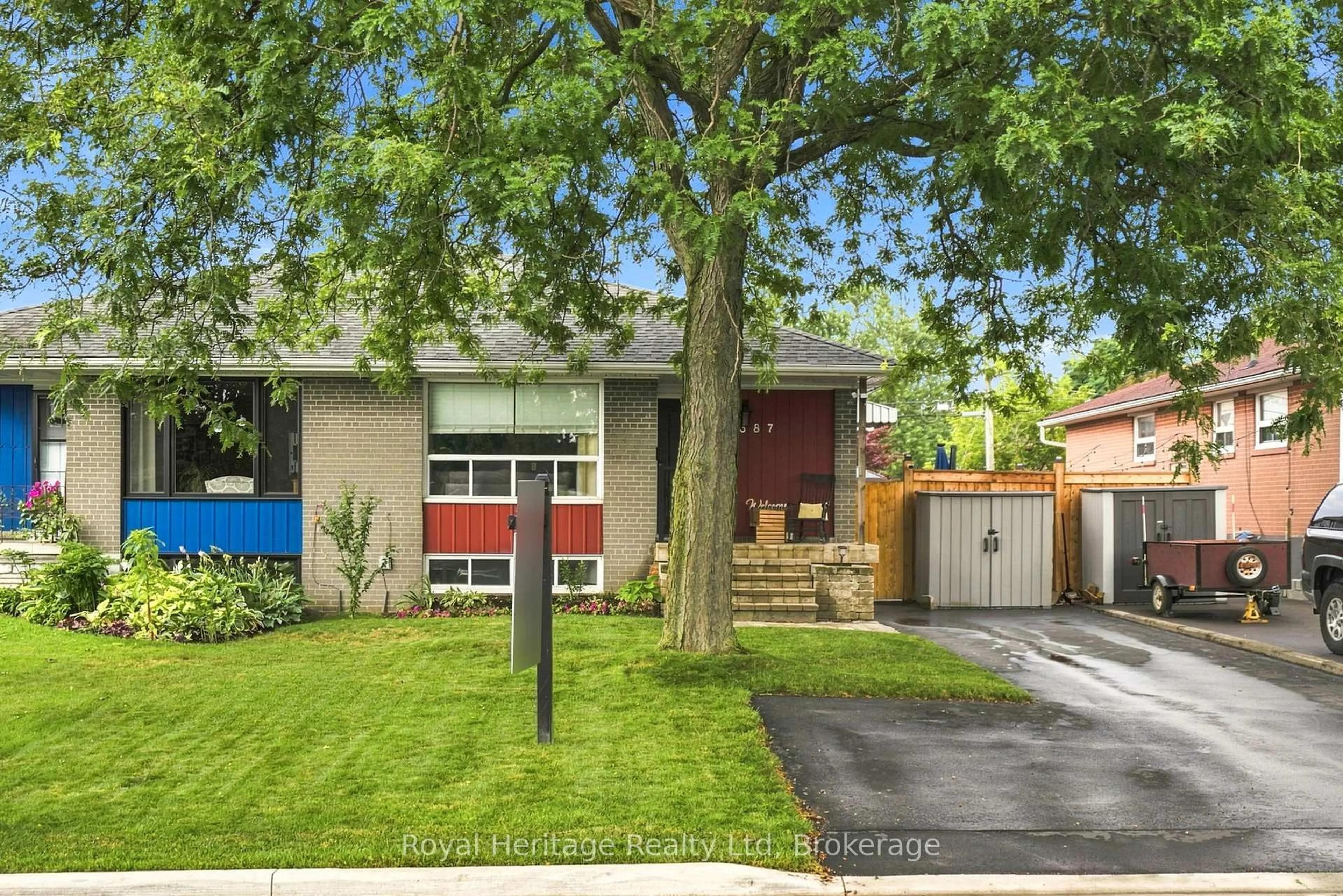 Home with brick exterior material, street for 1387 Garvolin Ave, Pickering Ontario L1W 1J7